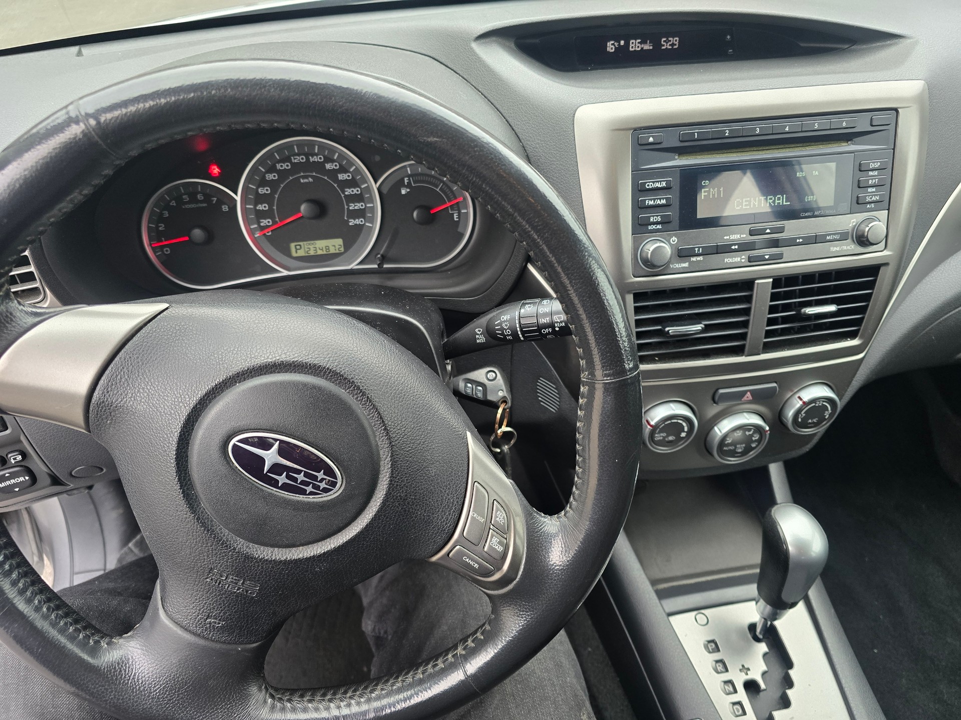 SUBARU Impreza 1.5R Swiss Automatic-image-8