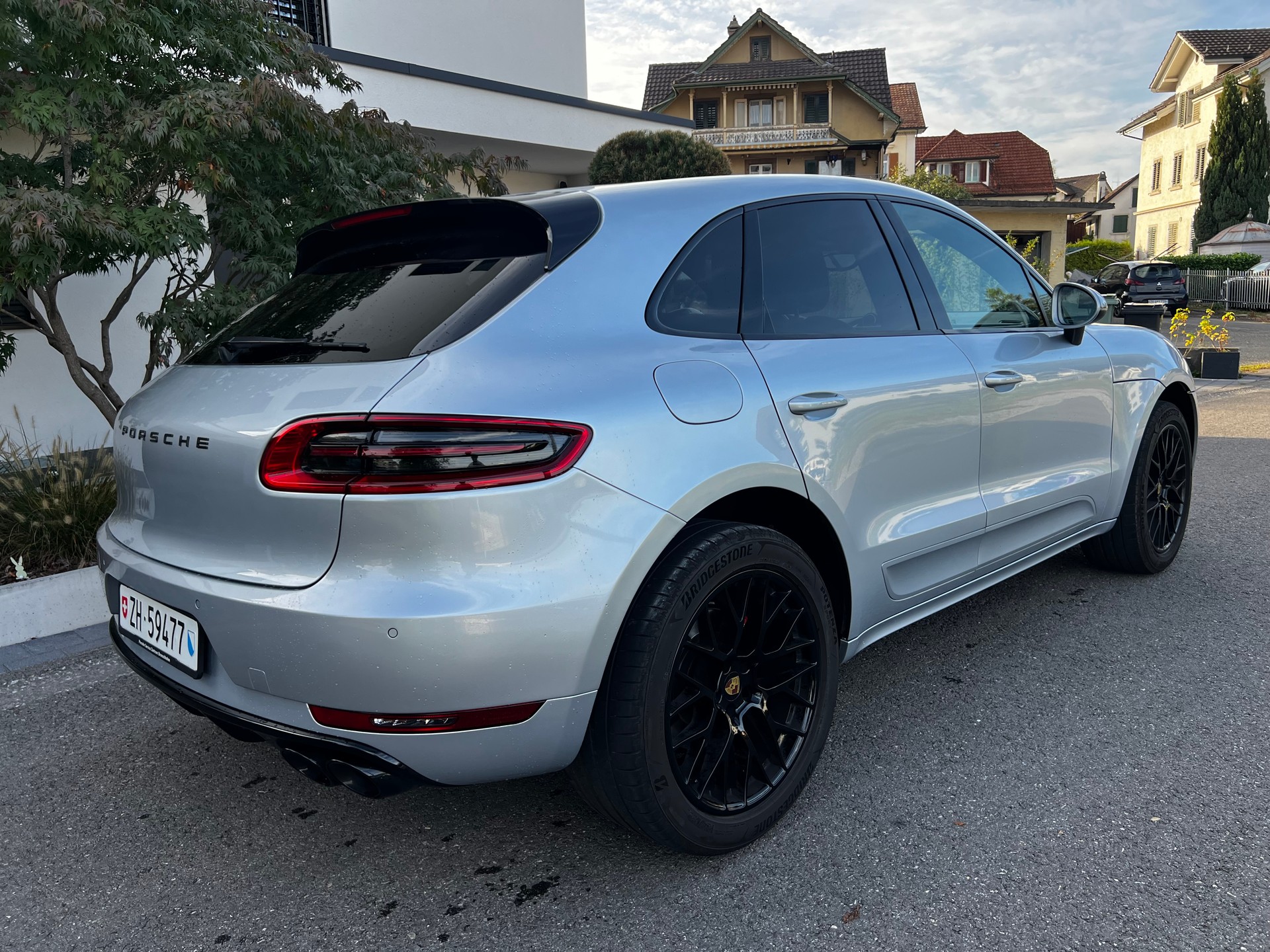 PORSCHE 3.0 V6 S Diesel-image-1