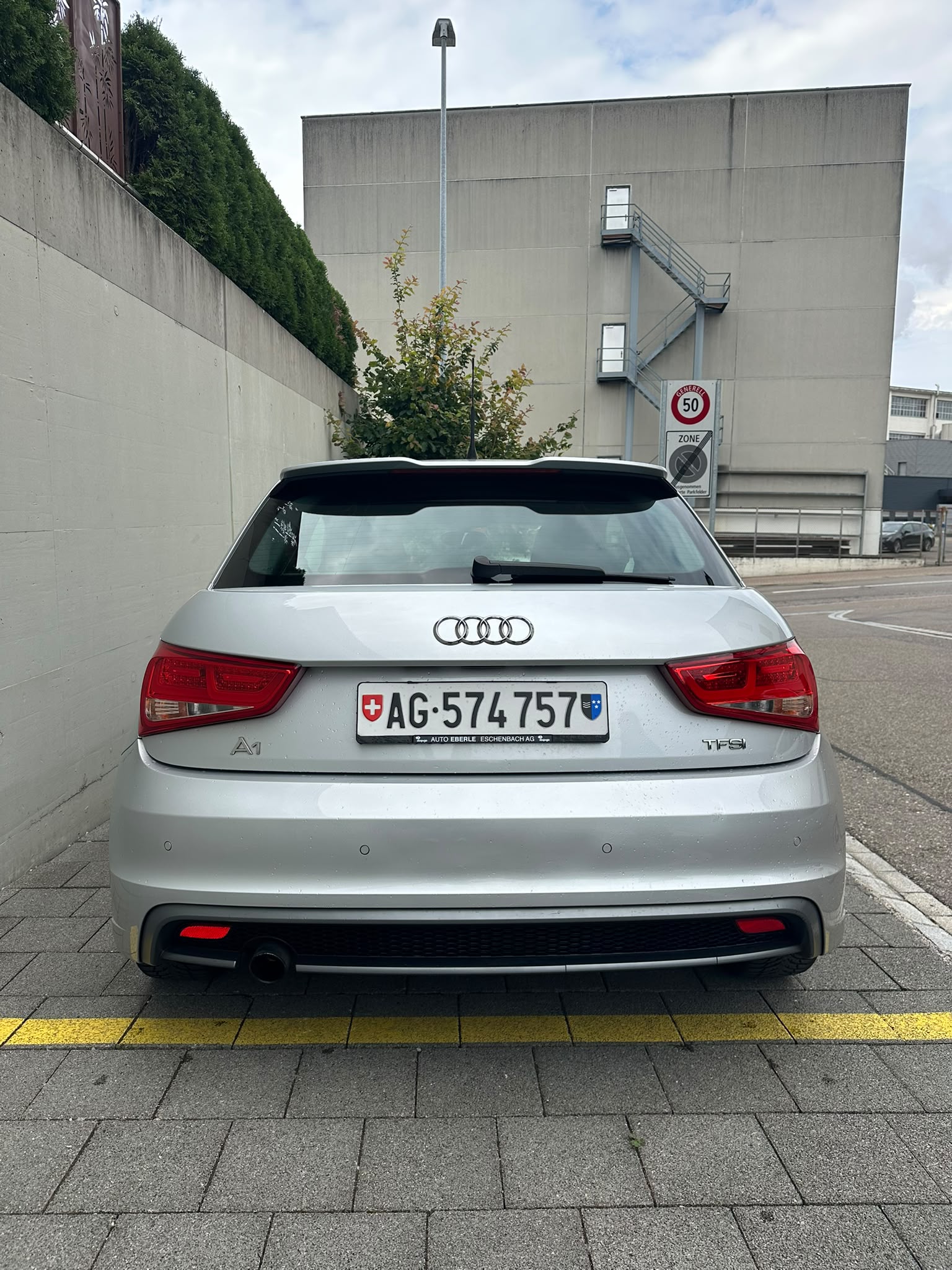 AUDI 1.2 TFSI Ambition-image-3