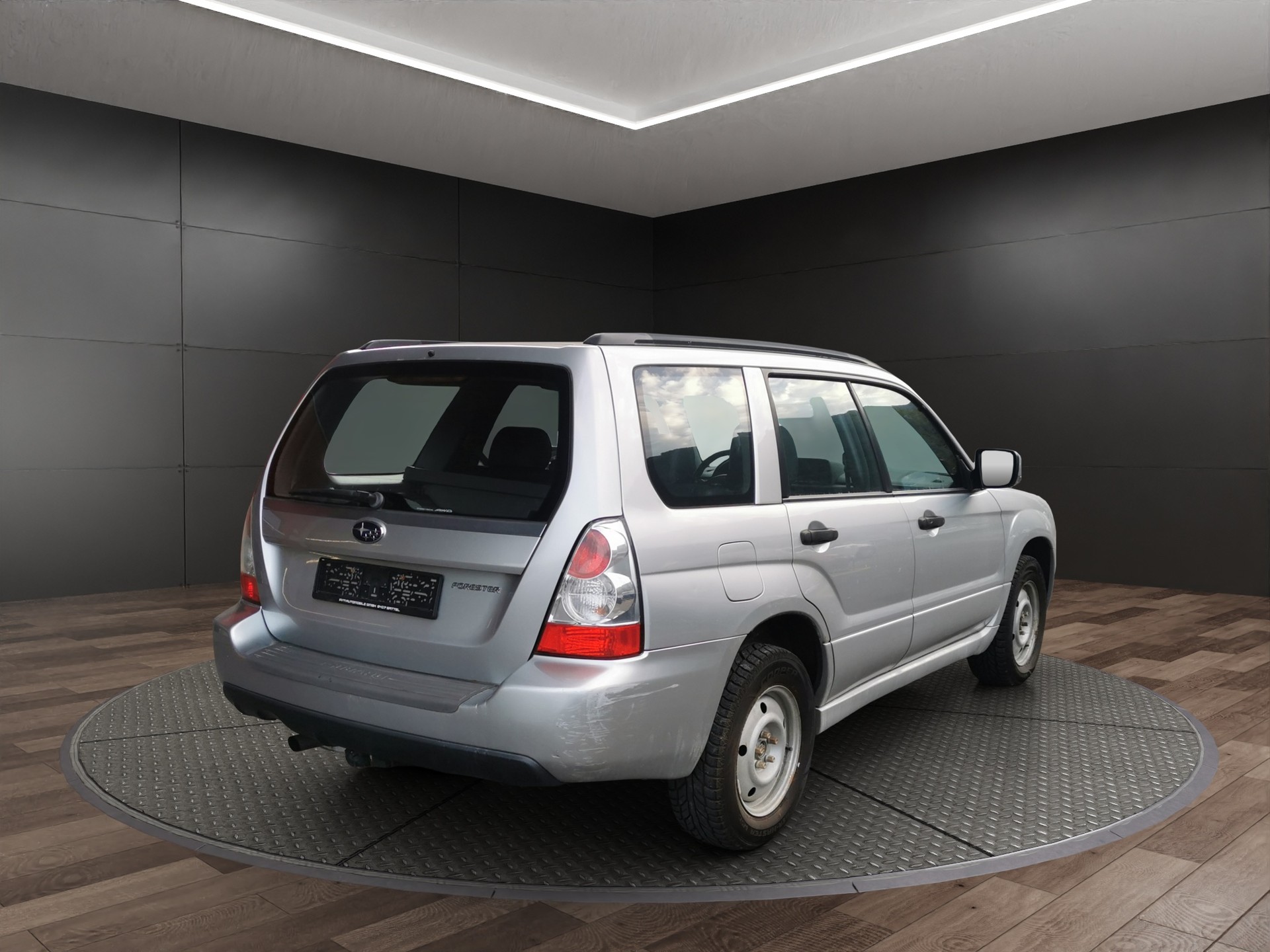 SUBARU Forester 2.0X (Swiss)-image-5