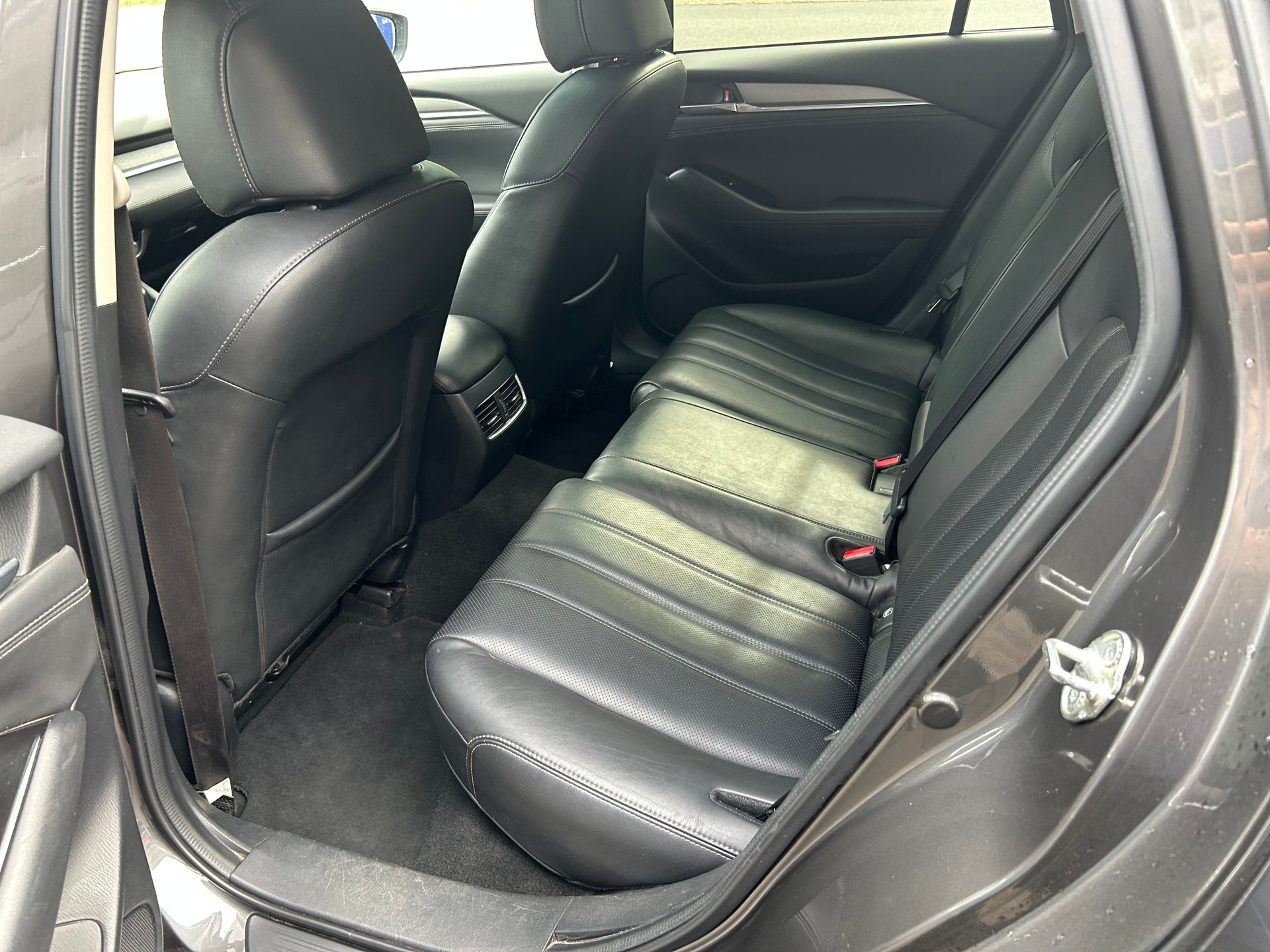 MAZDA 6 Sportwagon SKYACTIV-D 184 Revolution Automat AWD-image-10
