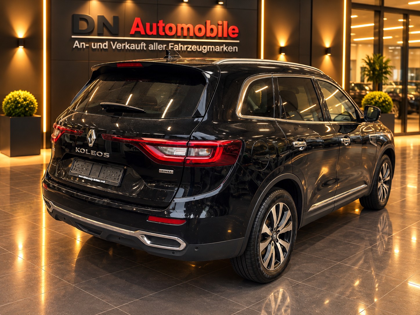 RENAULT Koleos 2.0 dCi Initiale Paris 4x4 Xtronic CVT-image-4