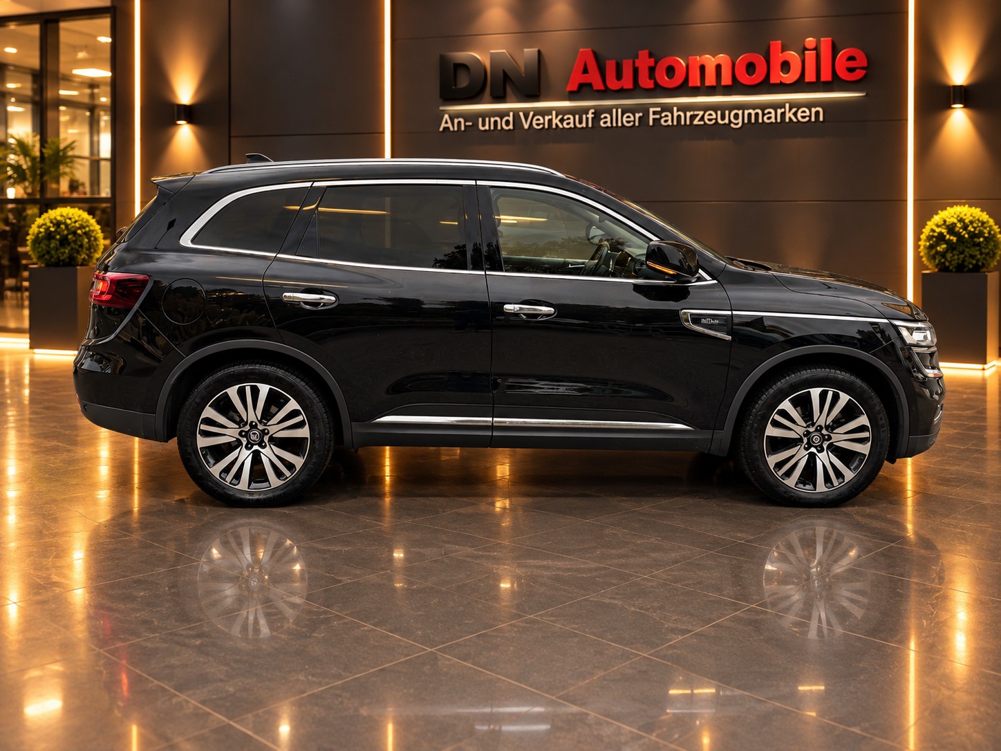 RENAULT Koleos 2.0 dCi Initiale Paris 4x4 Xtronic CVT-image-2