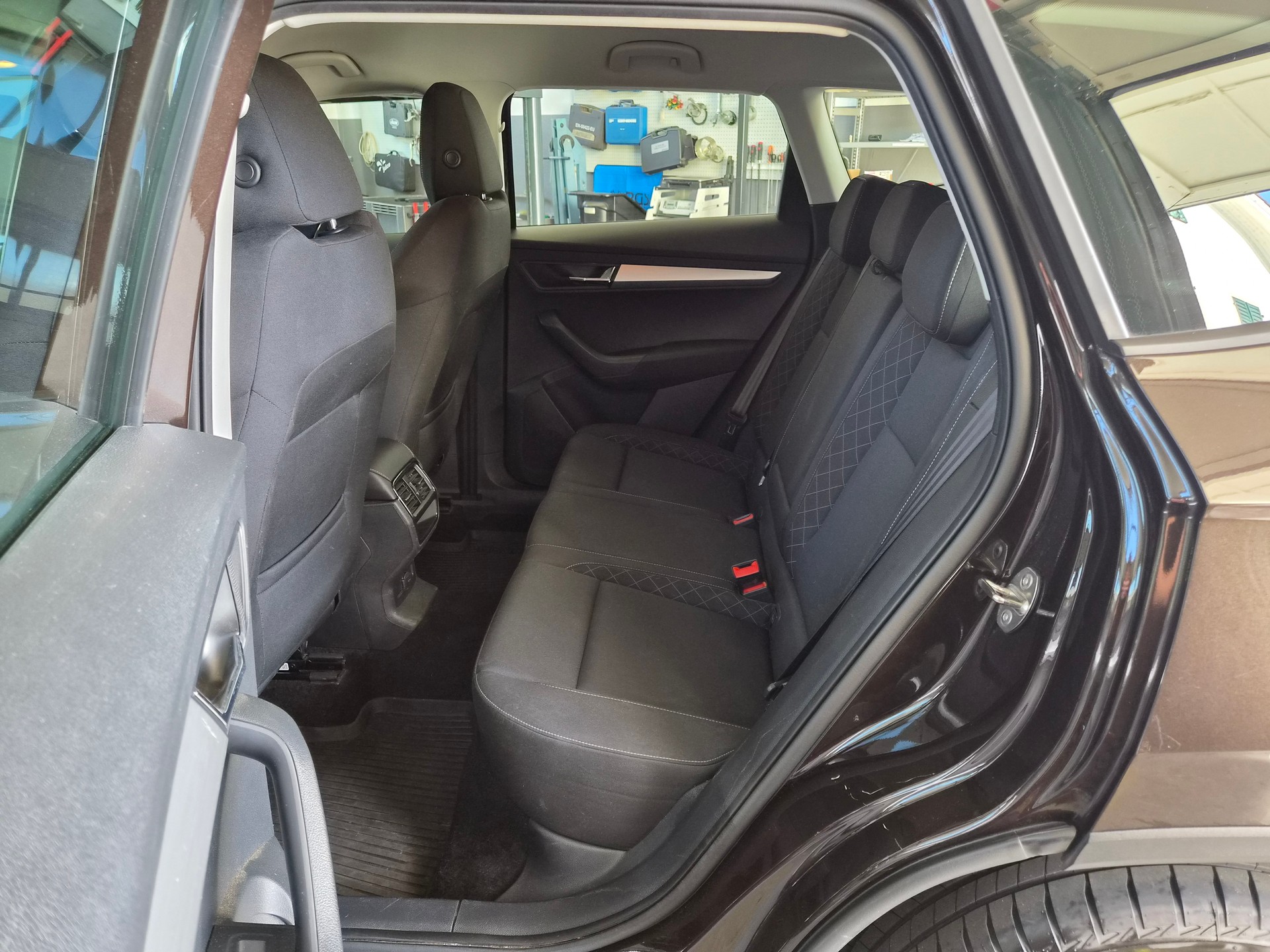 SKODA Karoq 1.5 TSI ACT Style DSG-image-8