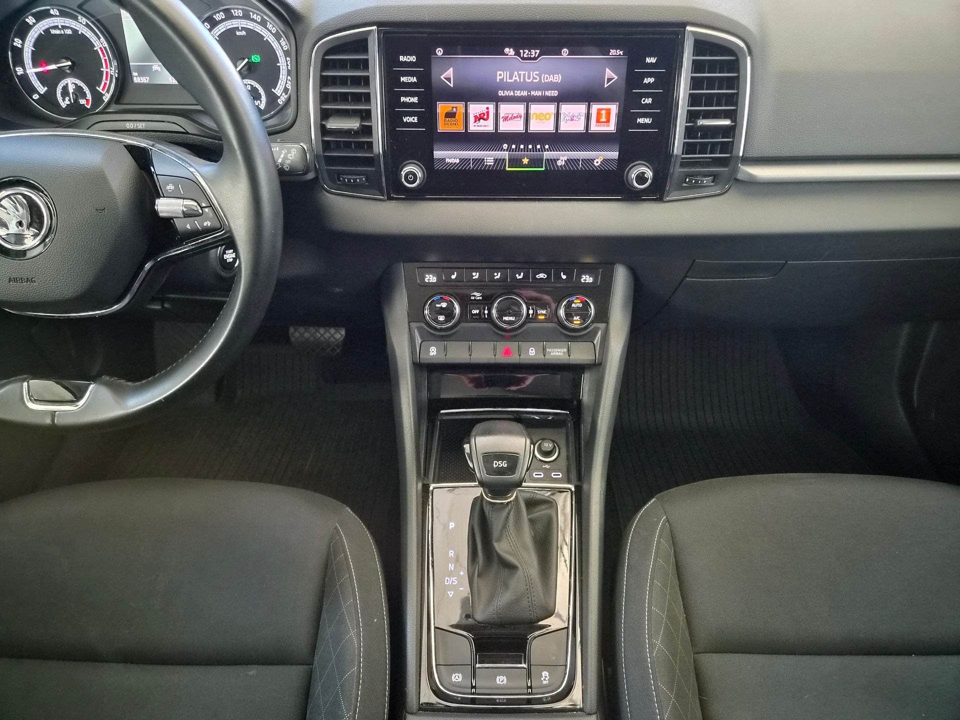 SKODA Karoq 1.5 TSI ACT Style DSG-image-11