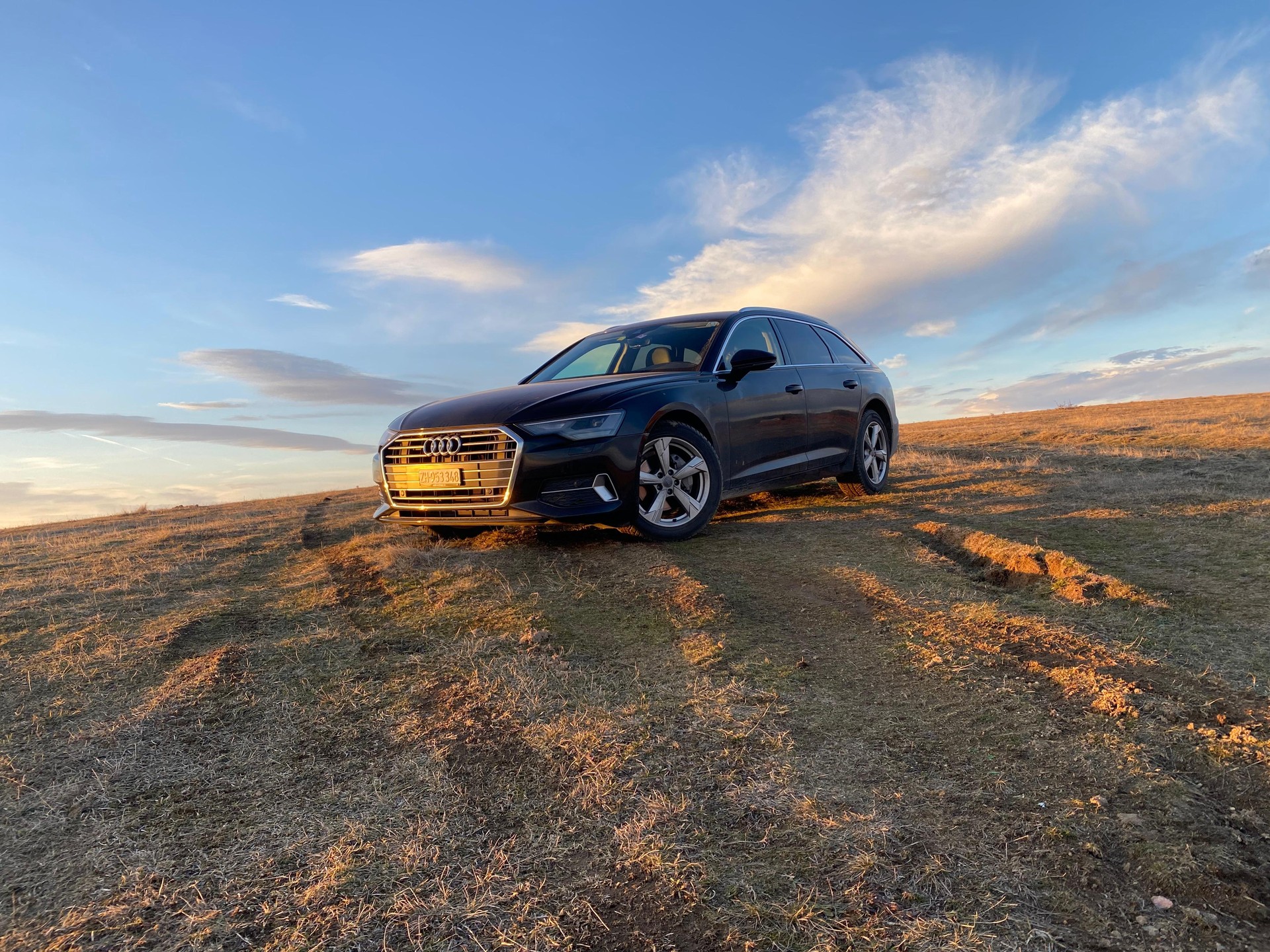 AUDI 2.0 40 TDI Sport quattro S-Tronic-image-4