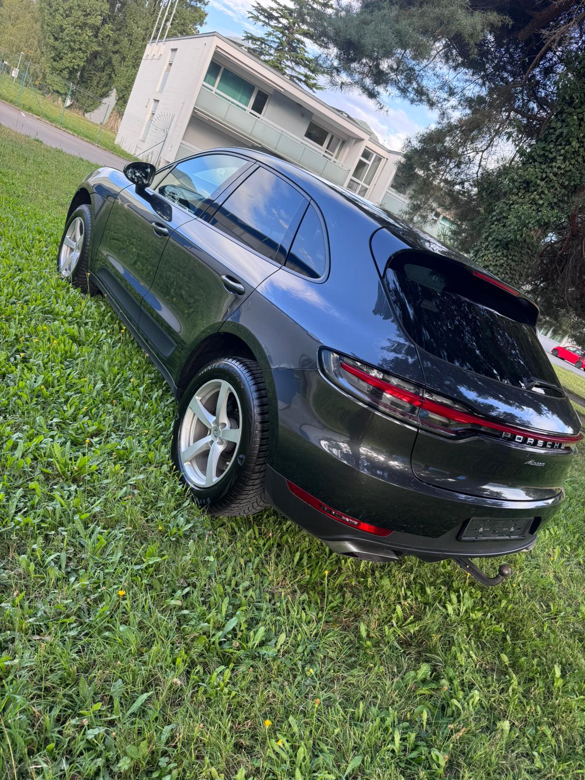PORSCHE 2.0-image-1