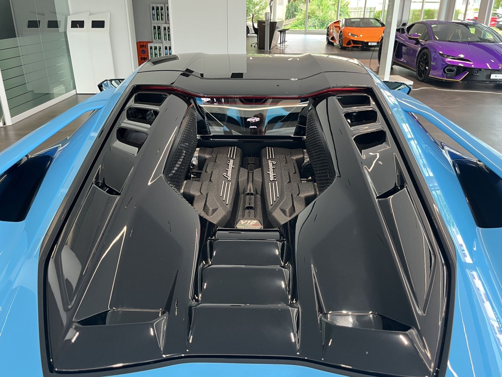 LAMBORGHINI Revuelto Coupé 6.5-image-11