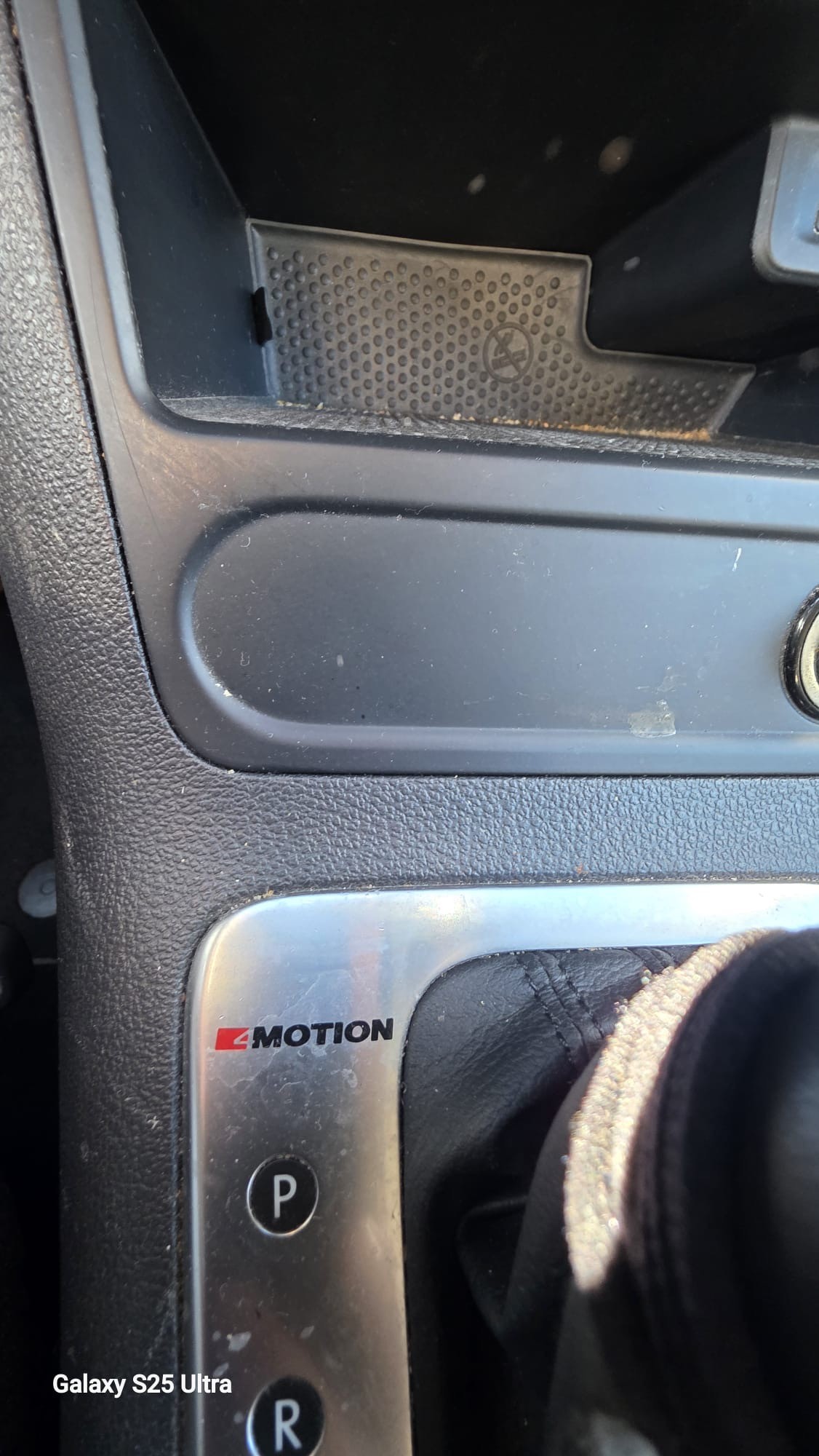 VW Tiguan 2.0 TDI BlueMotion Trend&Fun 4Motion DSG-image-10