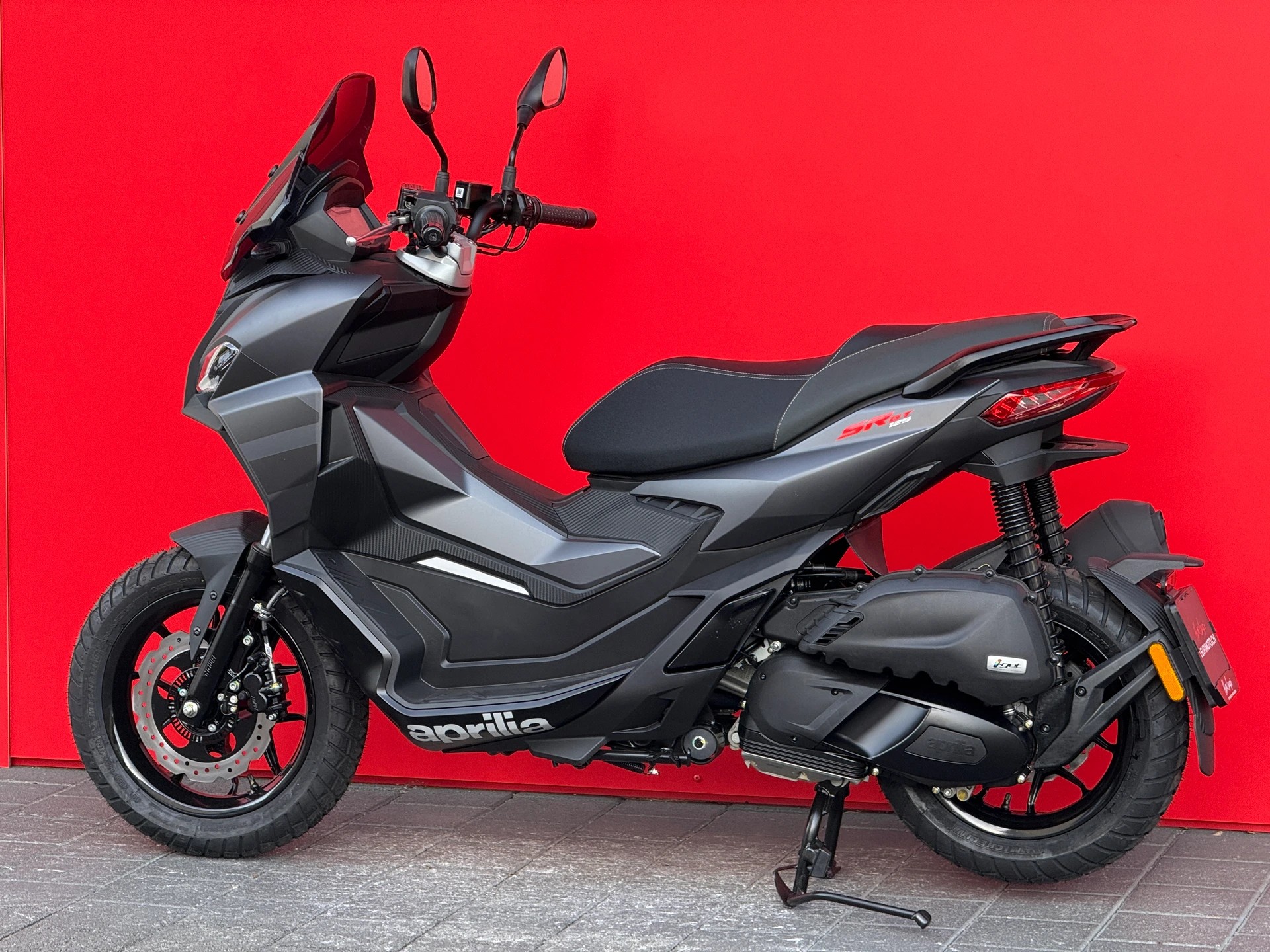 APRILIA SR 125 GT ABS E5+-image-7