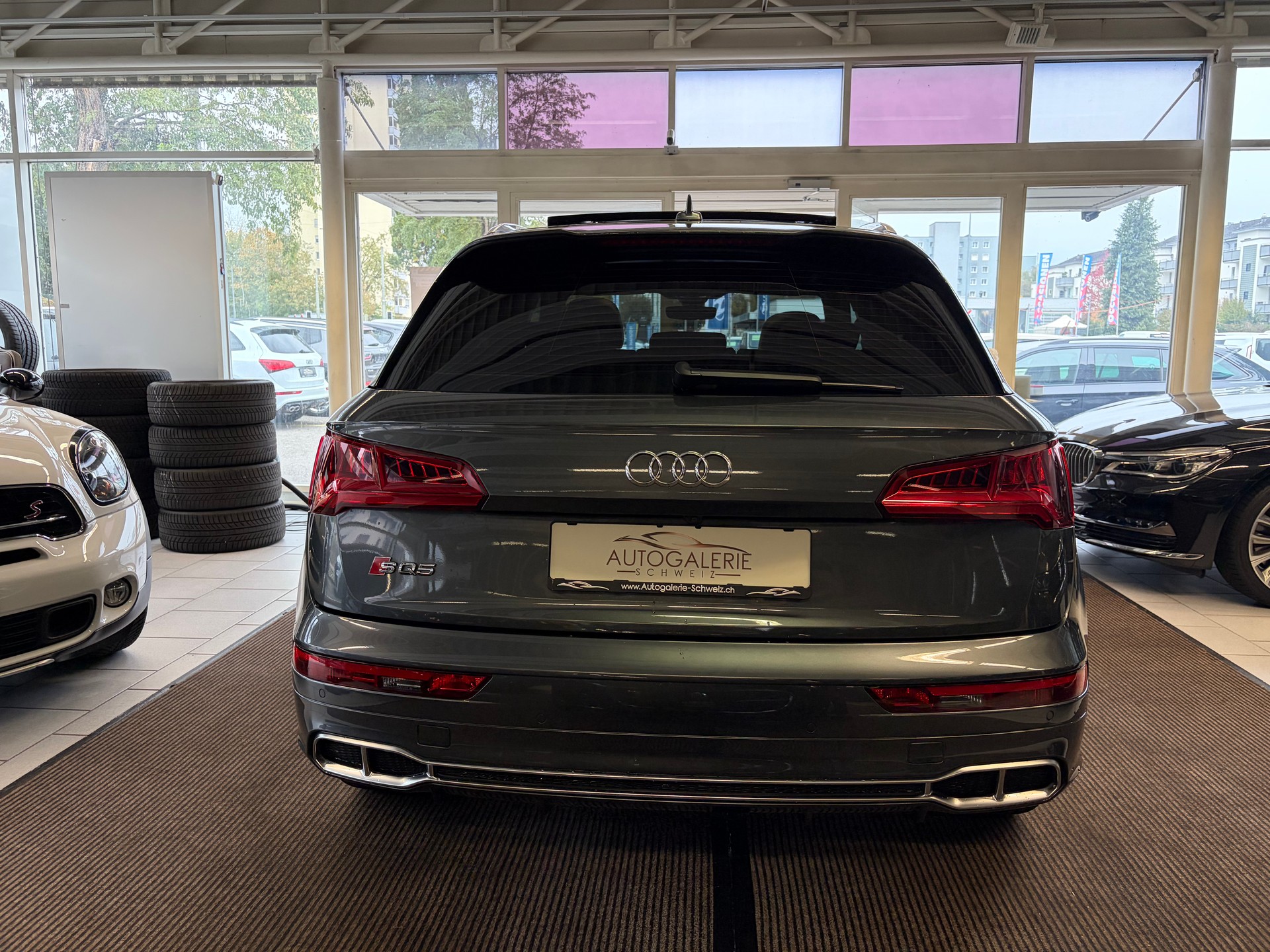 AUDI SQ5 3.0 TFSI quattro | CH | Panorama | Assis. Stadt+Park+Tour | Matrix LED | B&O | Luftfederung | S-Sportsitz Rautensteppung |-image-24