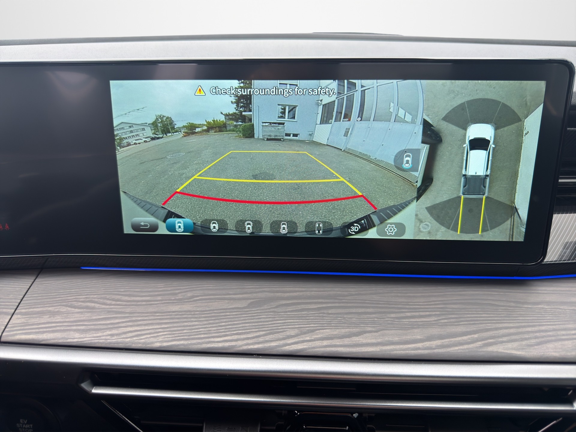 KGM-SsangYong Musso EV Blackline-image-10