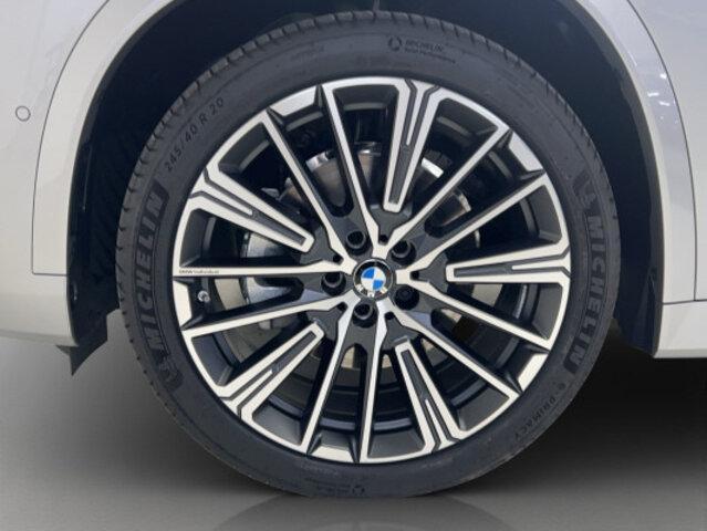 BMW X1 U11 20i sDrive paddles-image-7