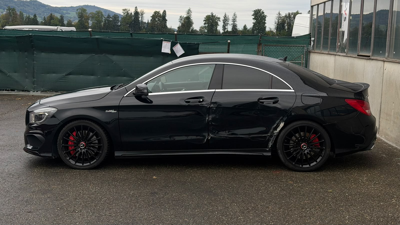 MERCEDES-BENZ CLA 45 AMG 4Matic Speedshift-image-3