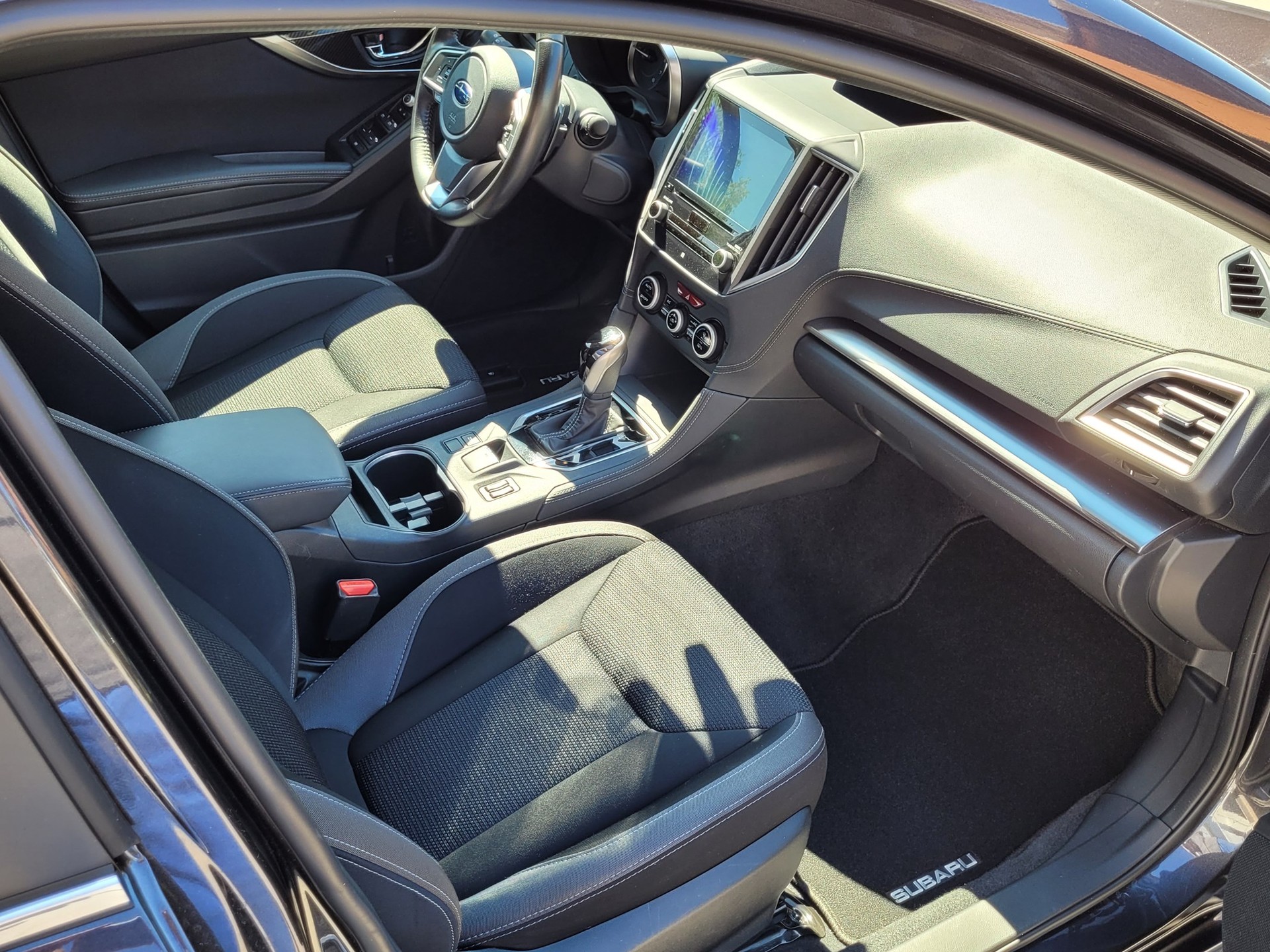 SUBARU Impreza 2.0 Swiss Plus AWD Lineartronic-image-15