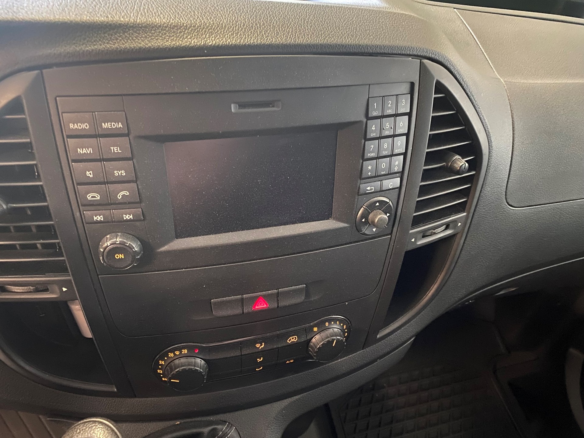 MERCEDES-BENZ Vito 114 Extralang-image-12