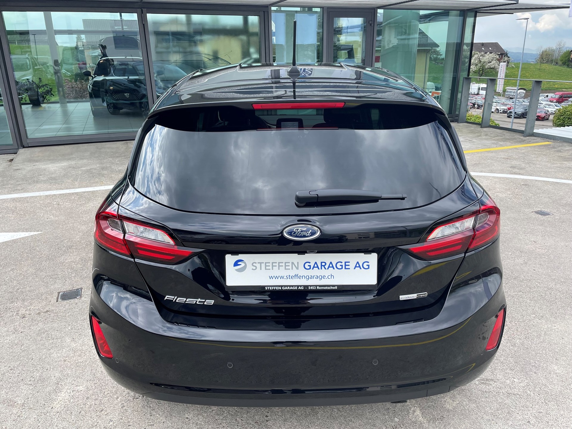 FORD Fiesta 1.0 MHEV Titan X A-image-6