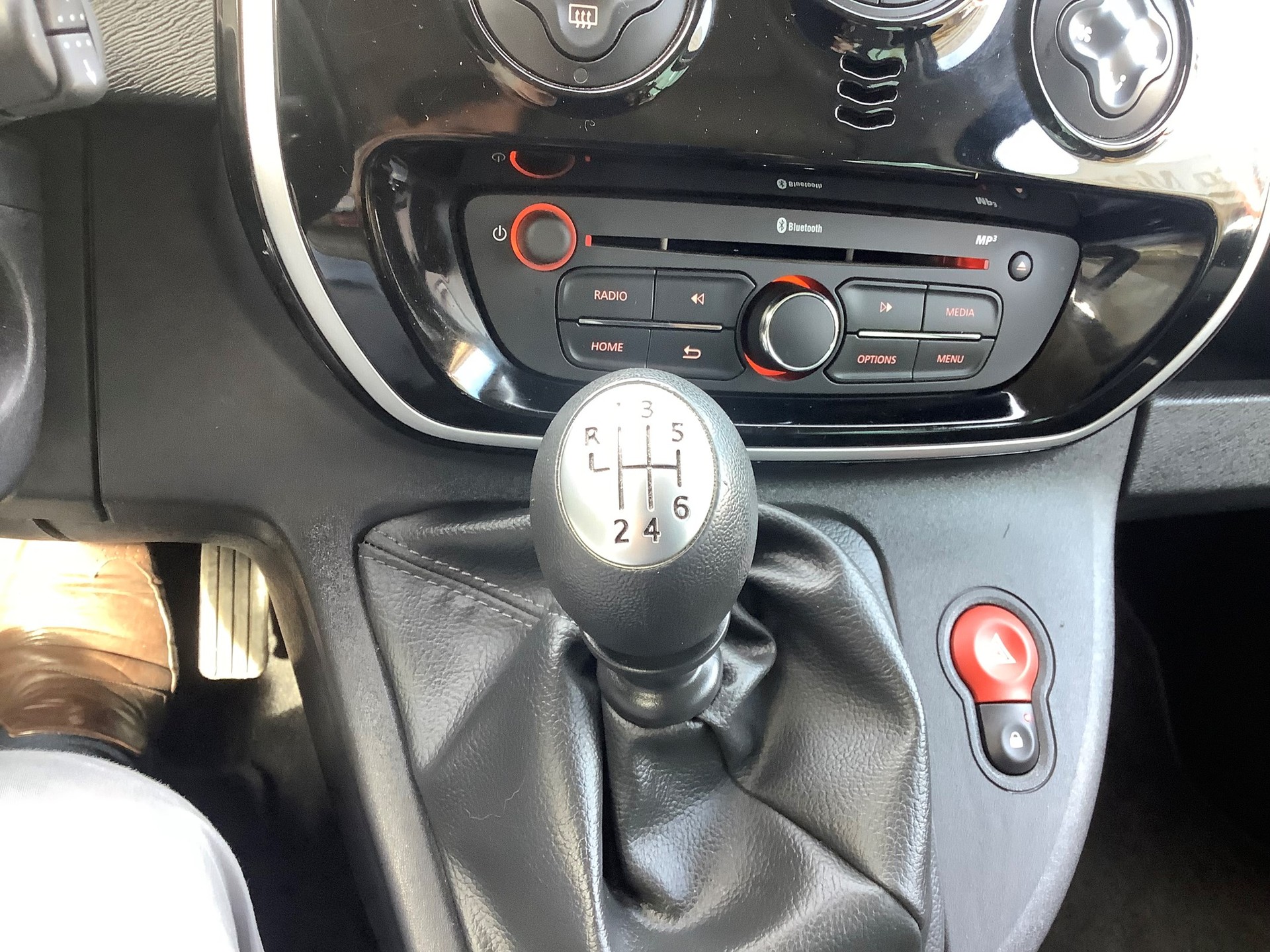 RENAULT Kangoo 1.5 dCi Extrem-image-14