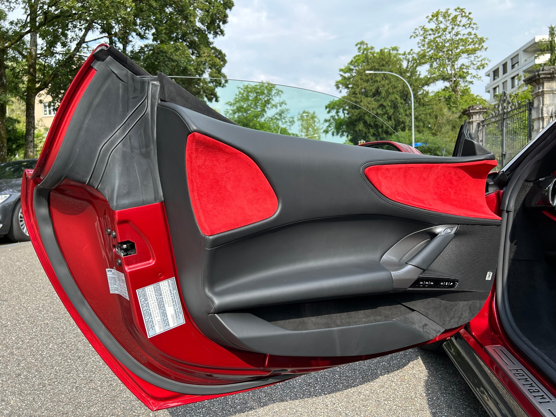 FERRARI SF90 Stradale-image-7