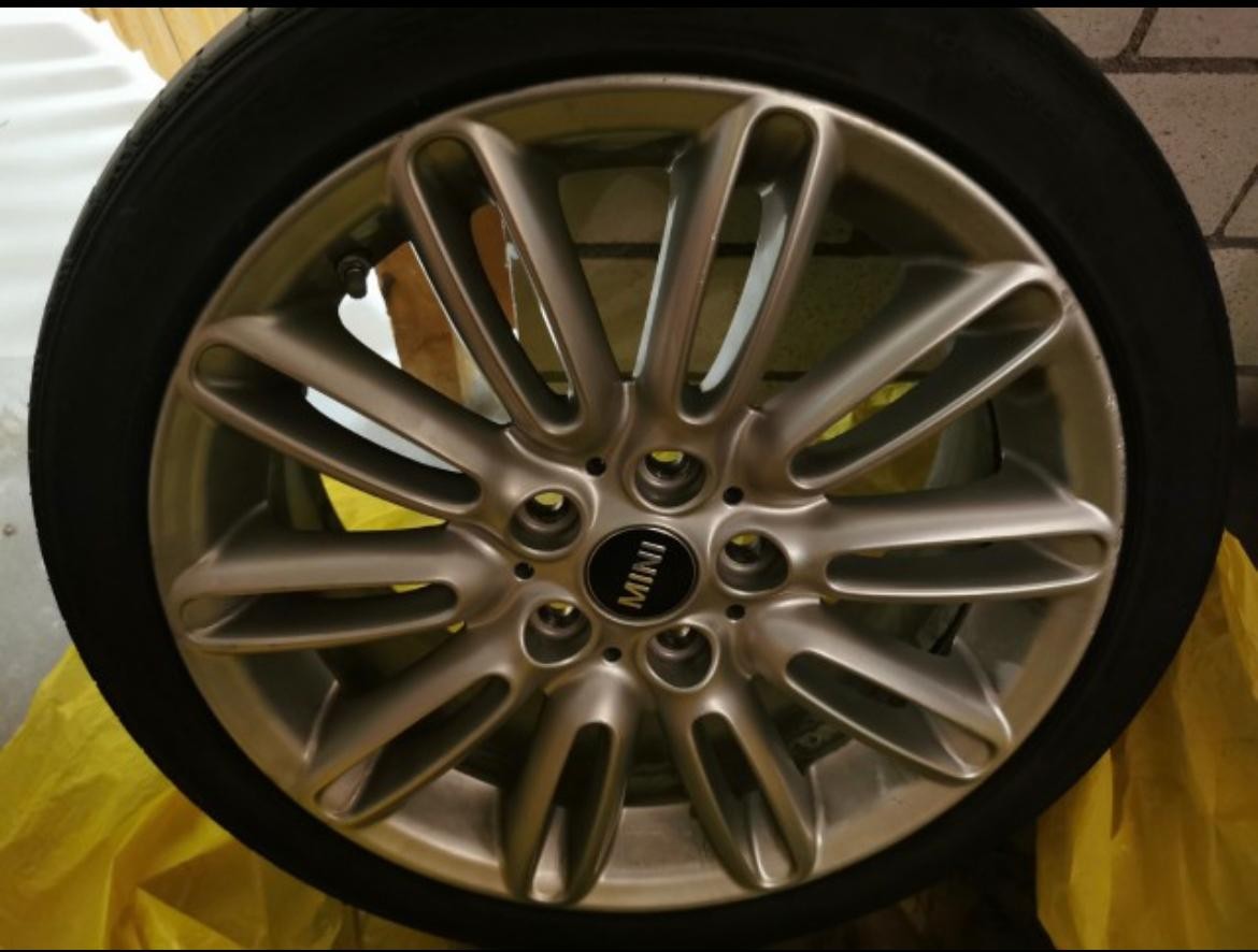 MINI Cooper S F55-image-13