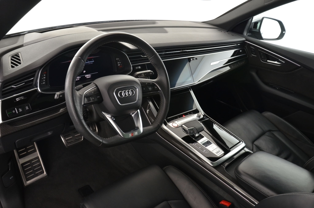 AUDI SQ8 50 TDI quattro-image-11
