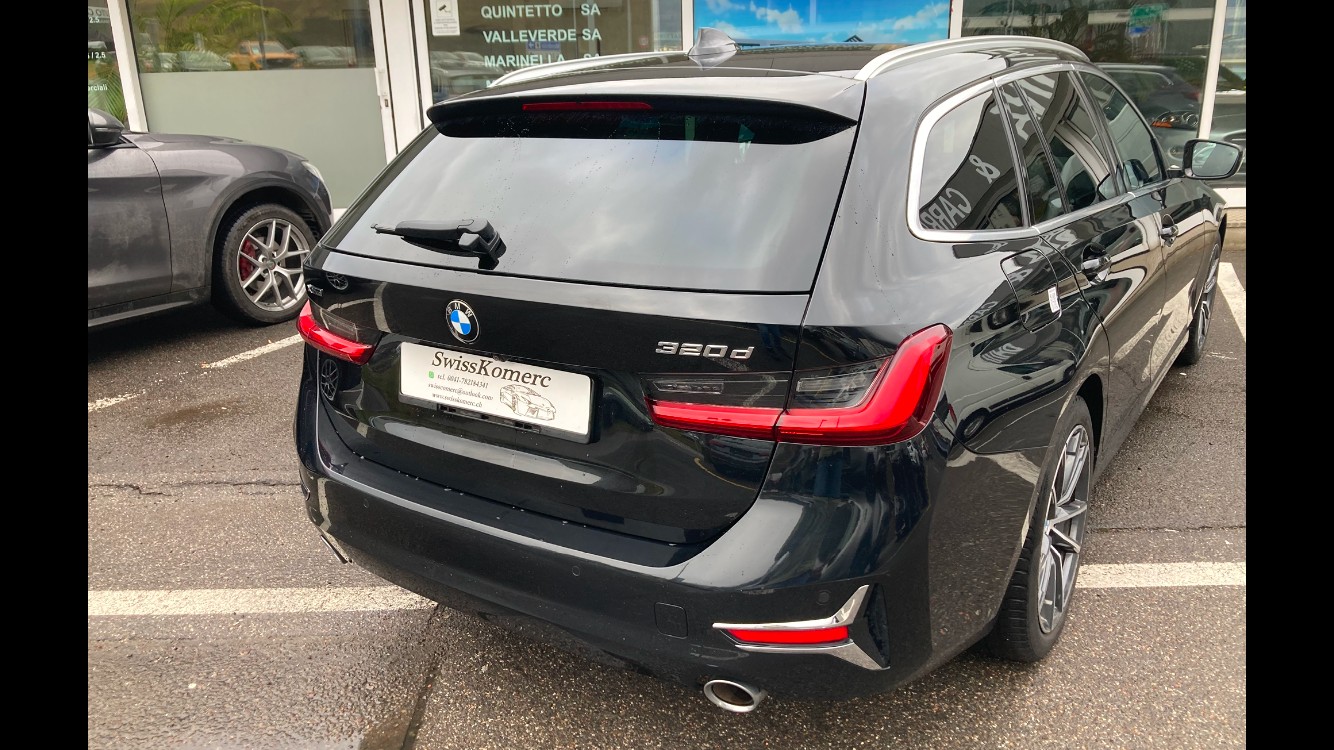 BMW 320d xDrive 48V Touring Luxury Line Steptronic-image-1
