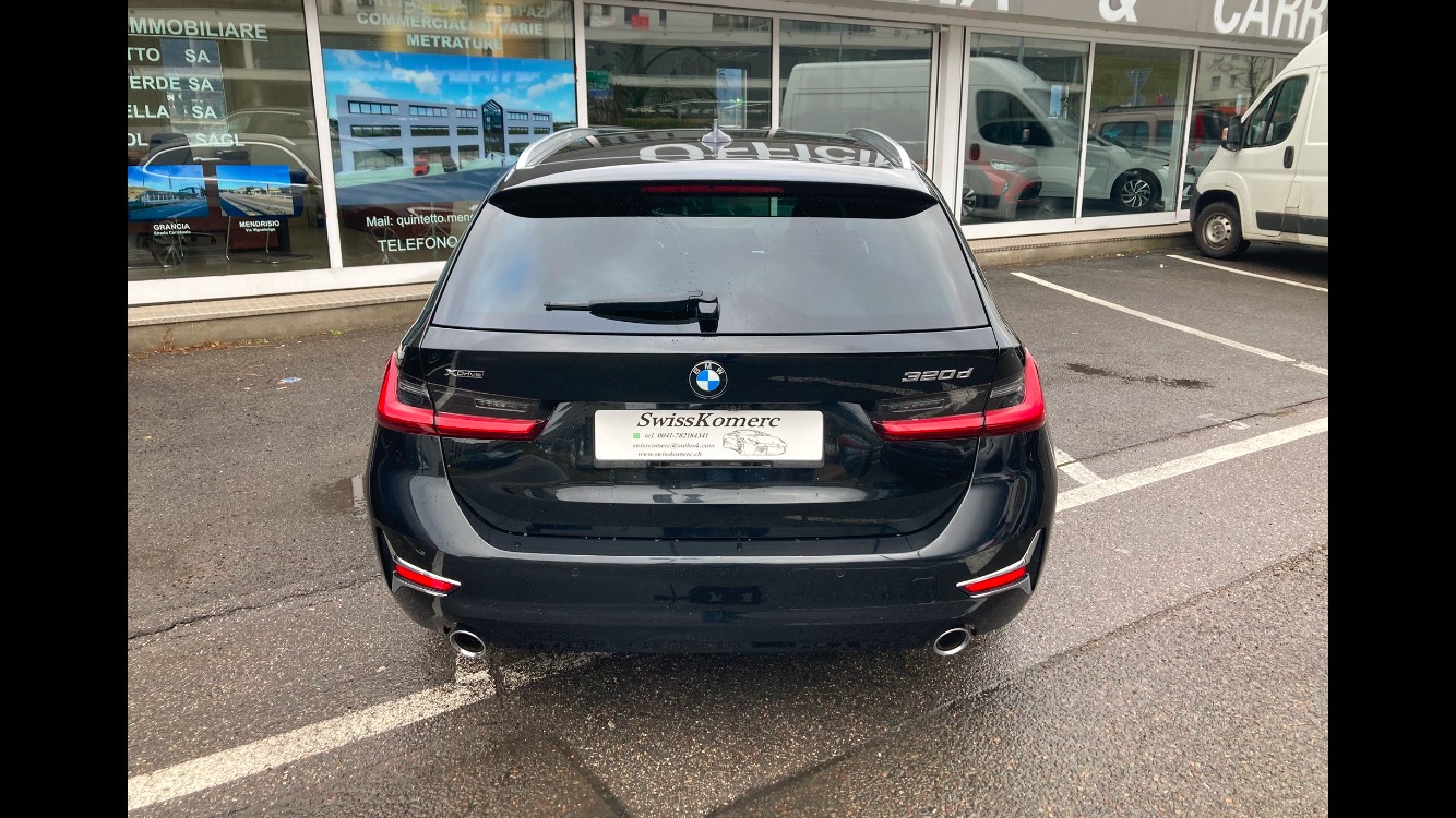 BMW 320d xDrive 48V Touring Luxury Line Steptronic-image-3