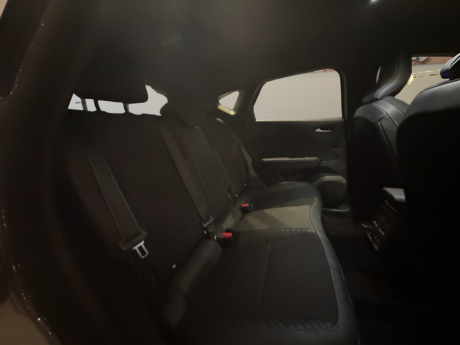 RENAULT Captur 1.6 E-Tech 145 Esprit Alpine DHT-image-15