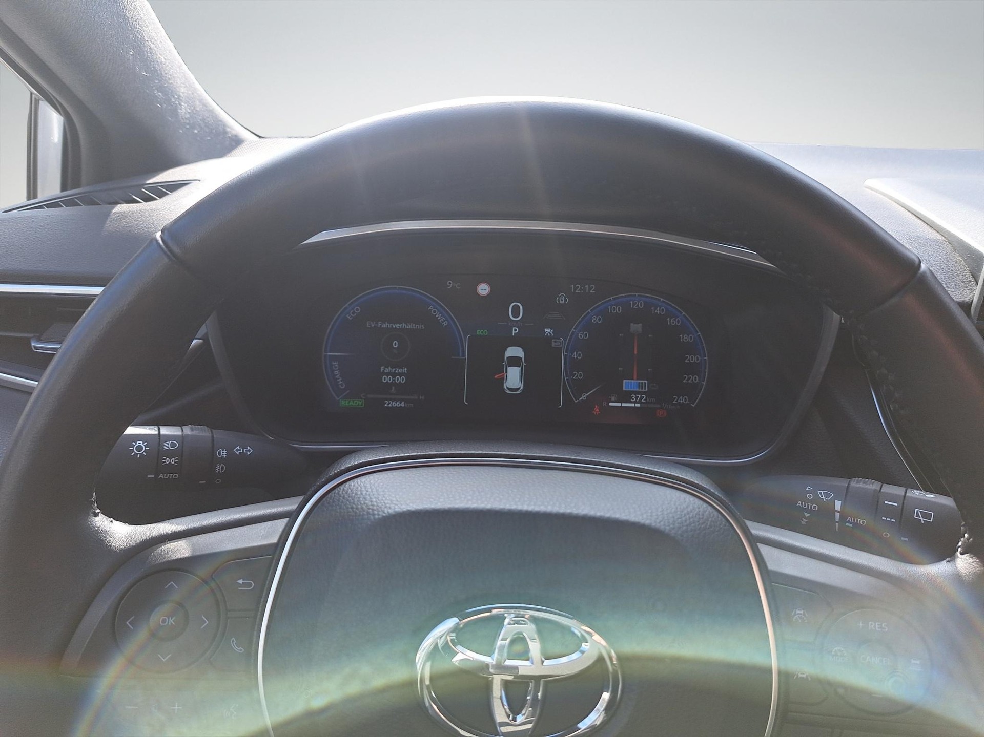 TOYOTA Corolla 1.8 HSD Trend-image-10