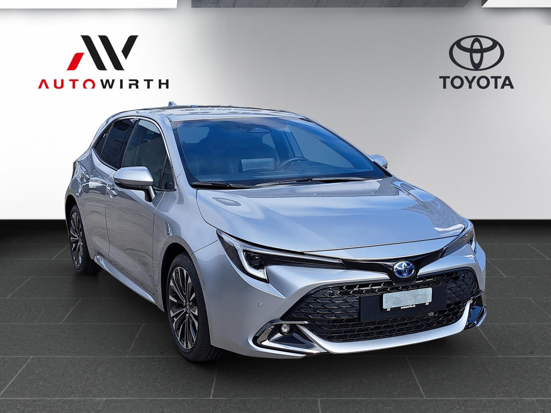 TOYOTA Corolla 1.8 HSD Trend-image-2