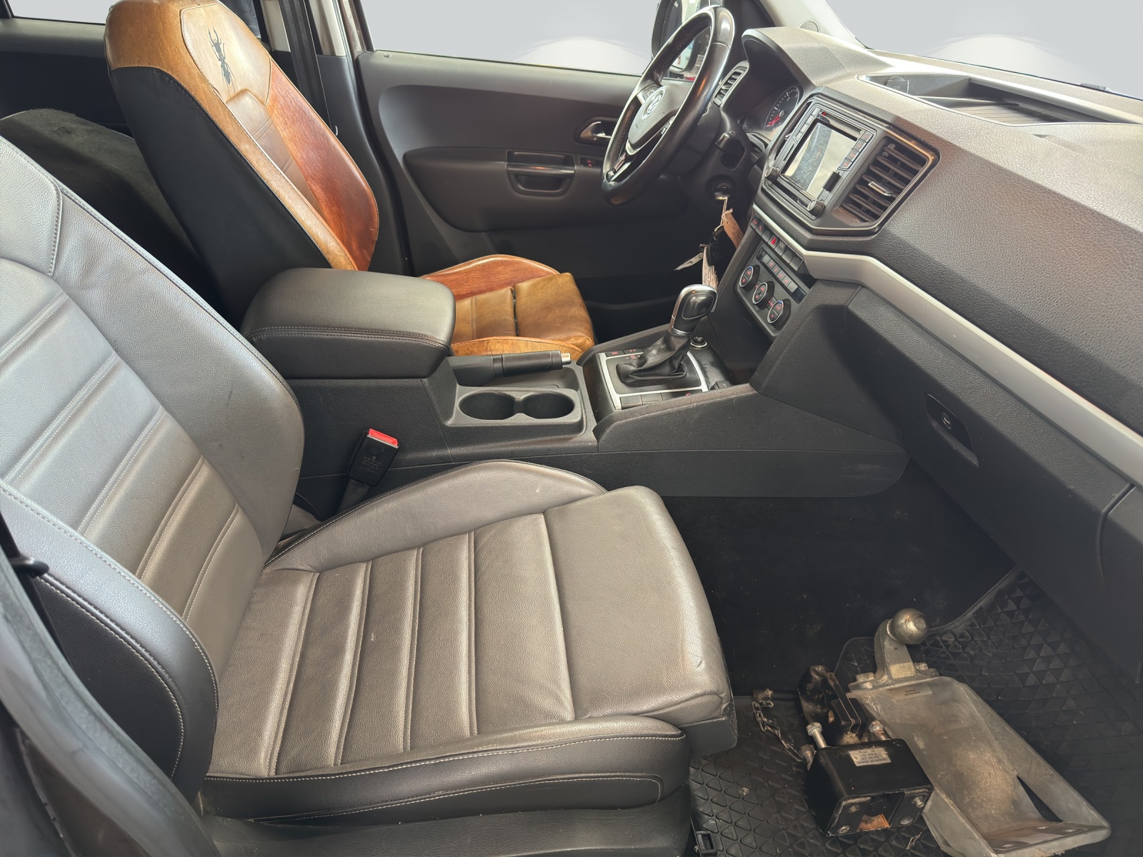 VW Amarok 3.0TDI Highline 4Motion Automatic-image-8