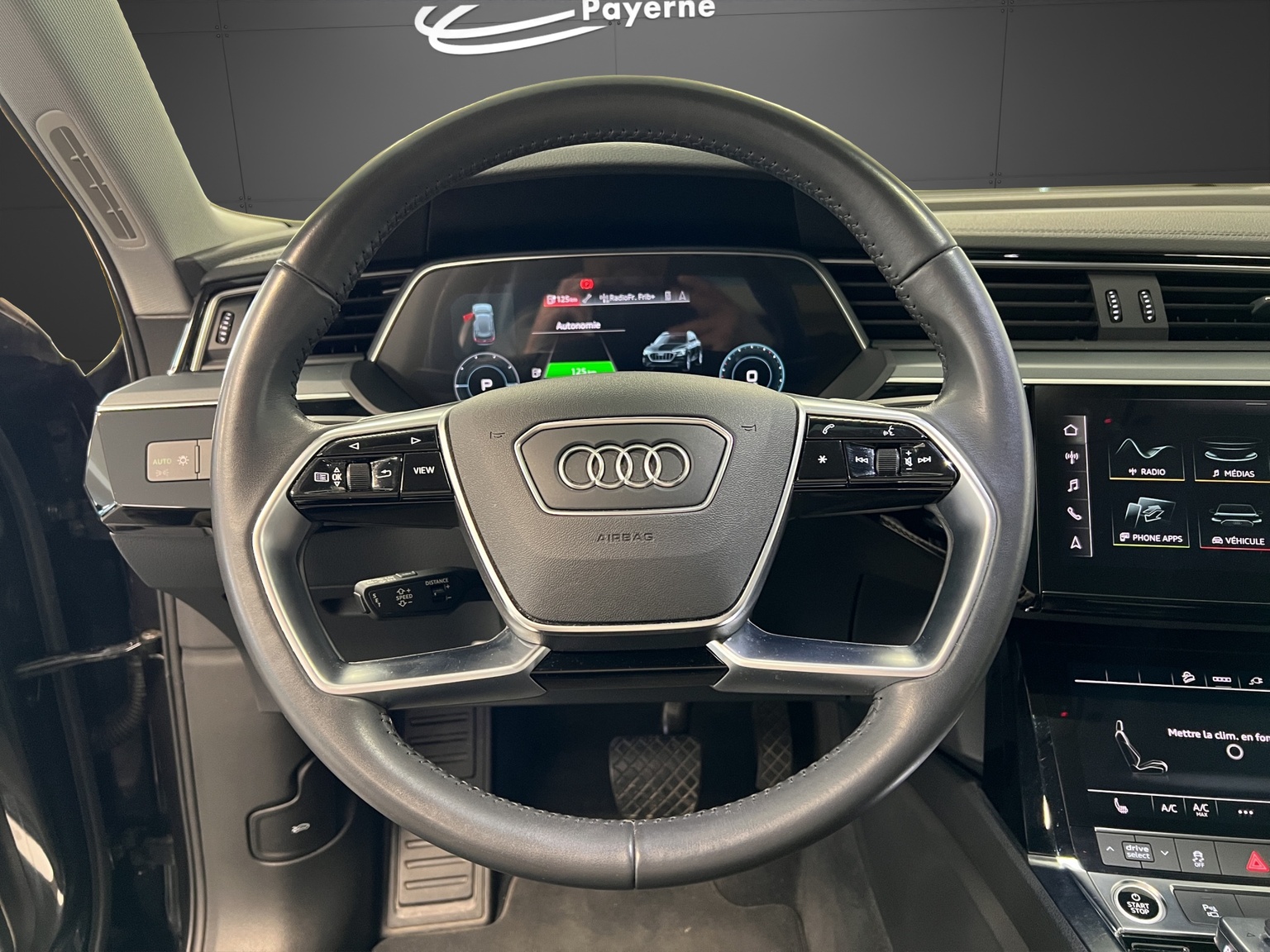 AUDI e-tron 50 Sportback quattro-image-6