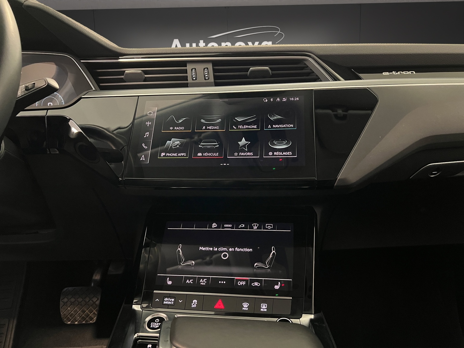 AUDI e-tron 50 Sportback quattro-image-10