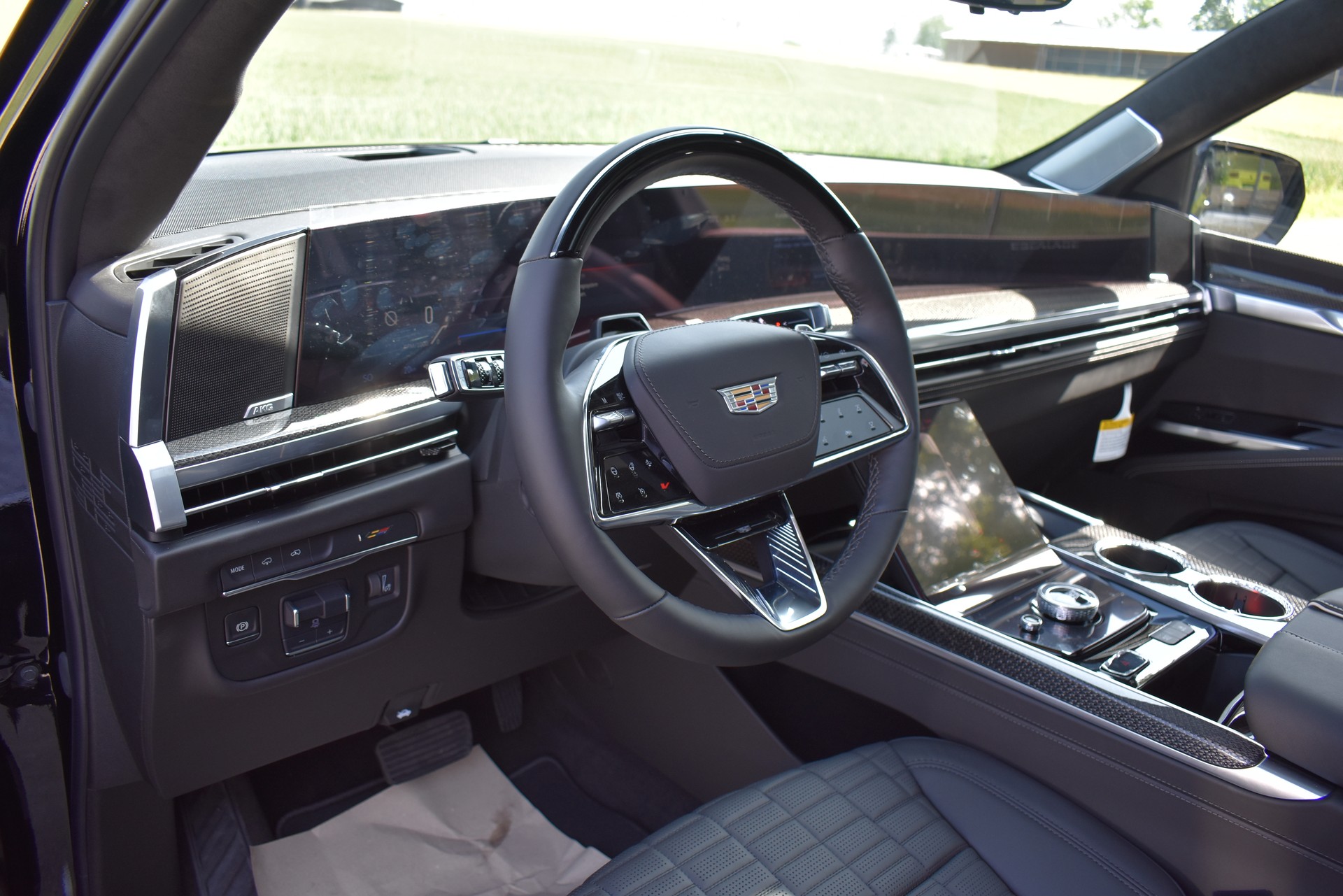 CADILLAC Escalade-V 2026-image-9