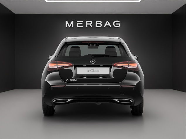 MERCEDES-BENZ A 180 d 8G-DCT-image-2