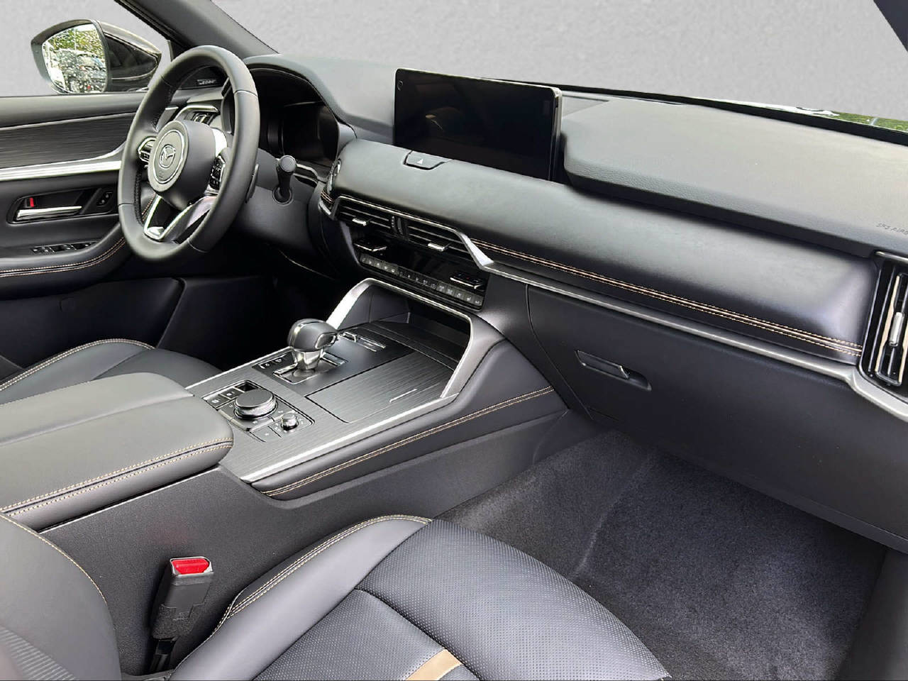 MAZDA CX-80 2.5 PHEV Homura Plus AWD-image-5