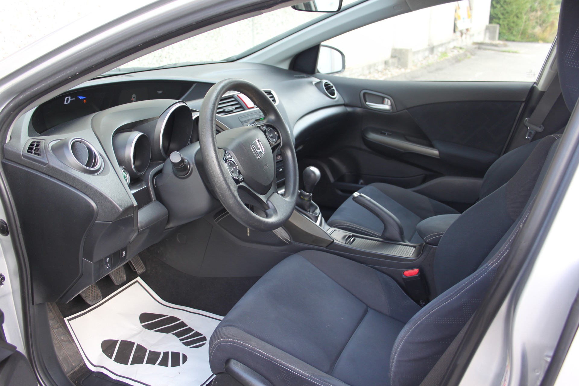 HONDA Civic Tourer 1.6 i-DTEC Comfort-image-3
