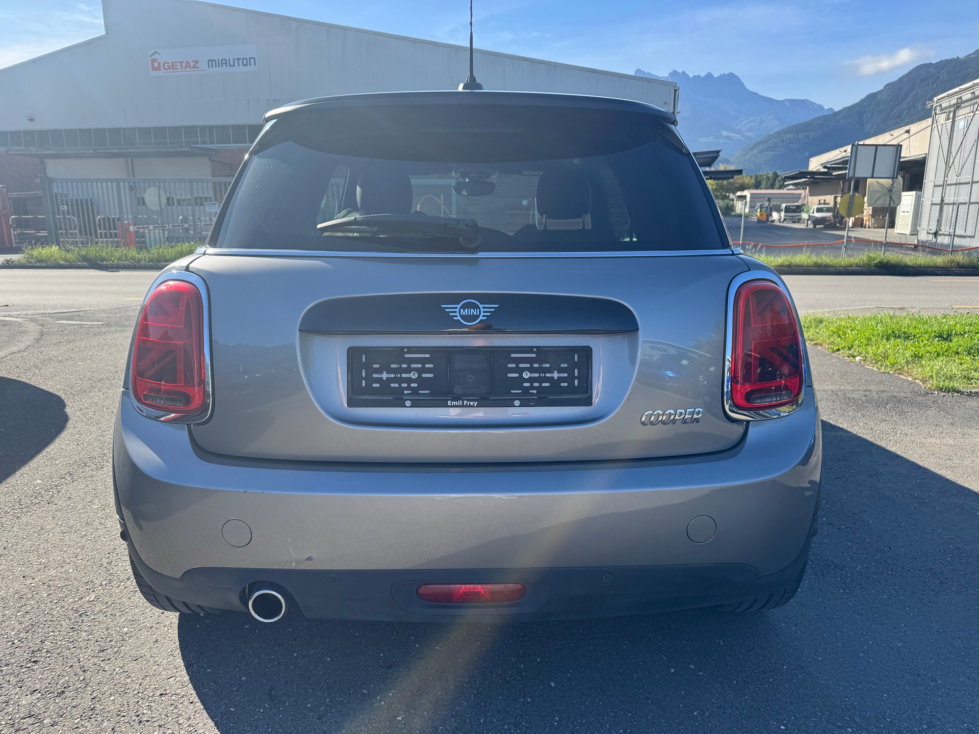 MINI Cooper Steptronic DKG-image-4