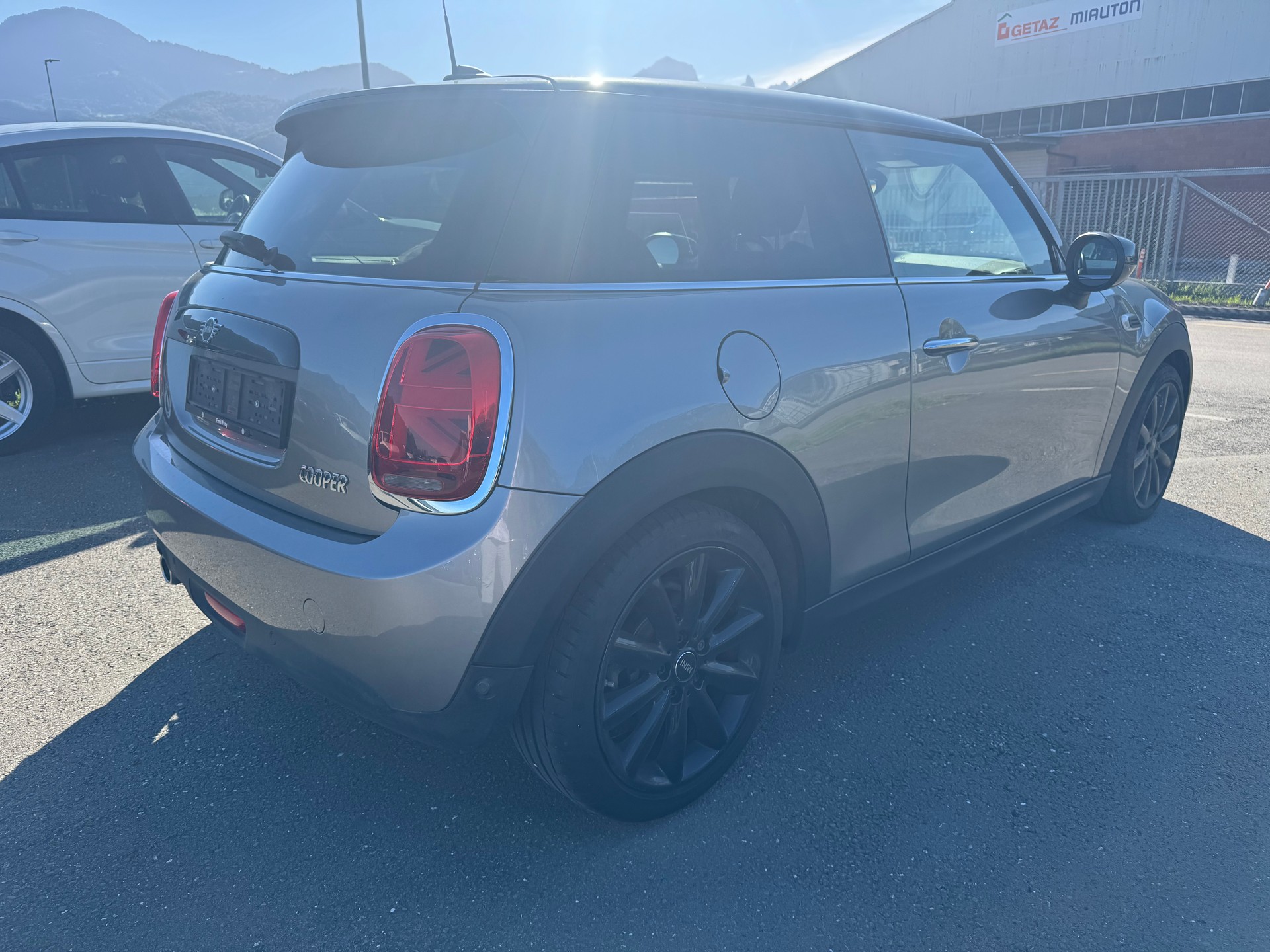 MINI Cooper Steptronic DKG-image-3