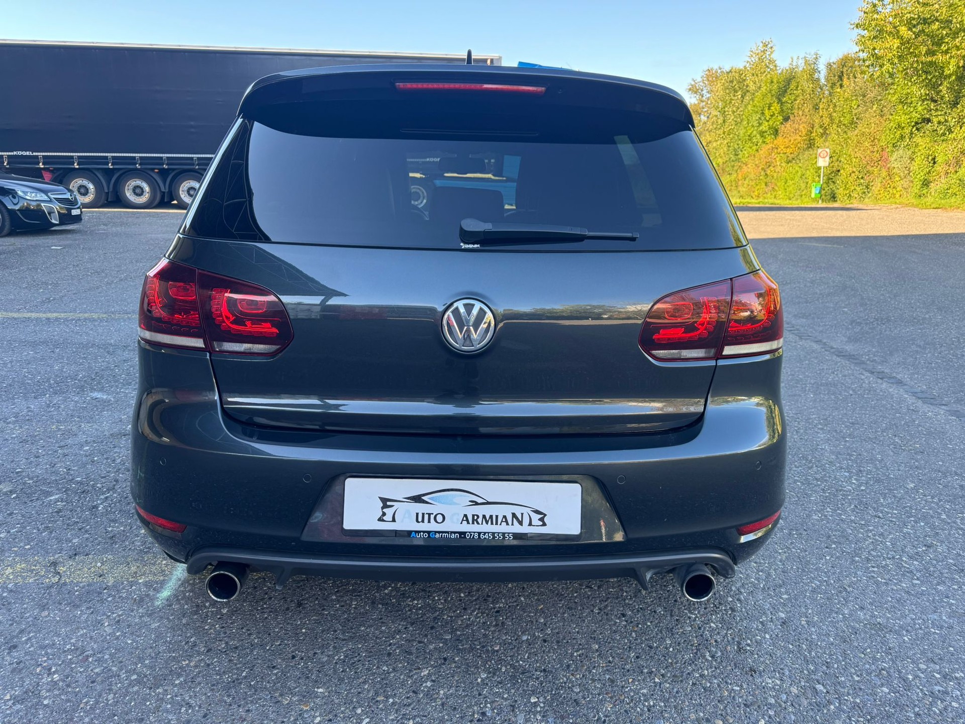 VW Golf 2.0 TSI GTI Edition 35 DSG-image-3