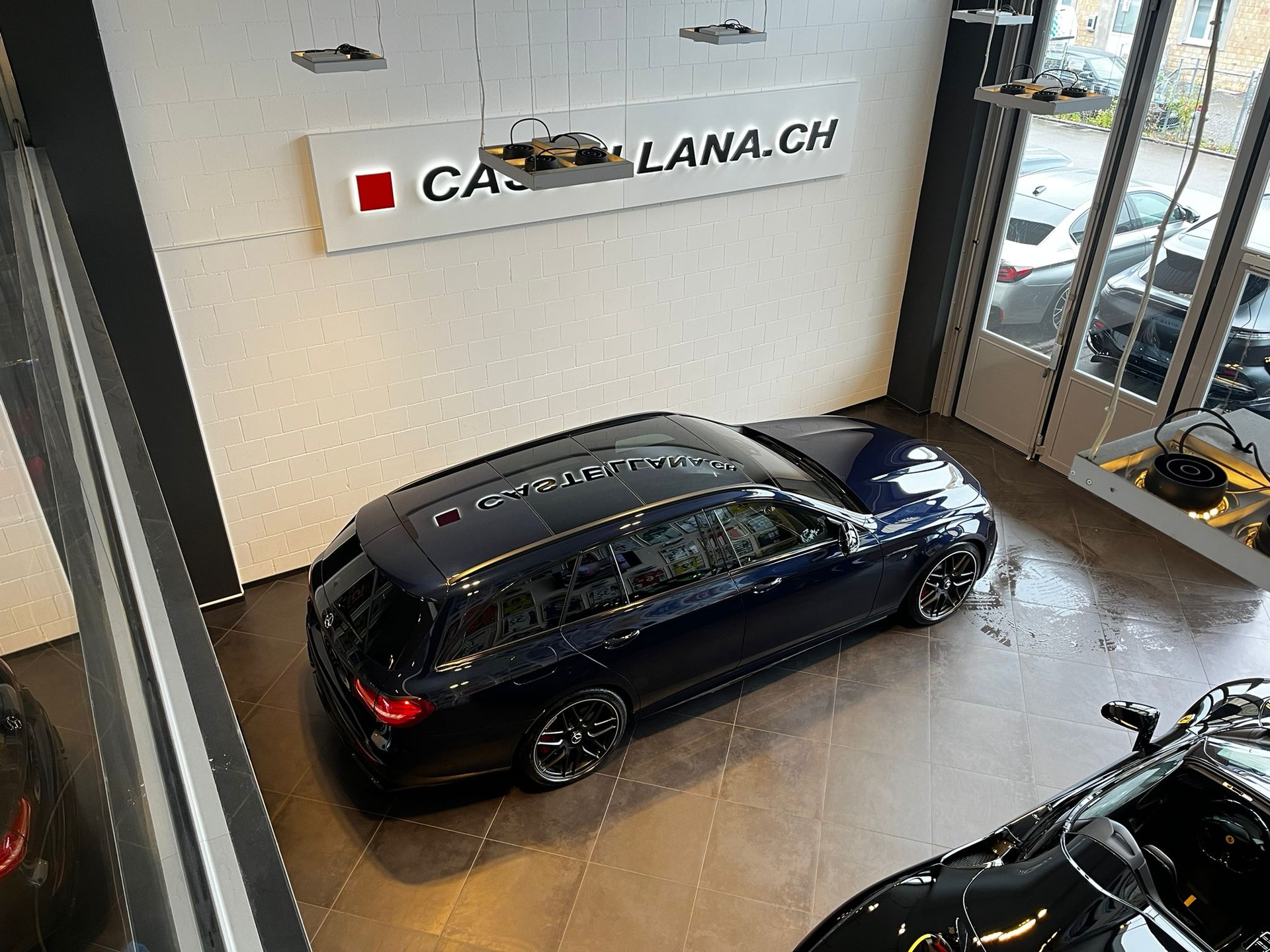 MERCEDES-BENZ E 63 AMG S 4 Matic-image-6