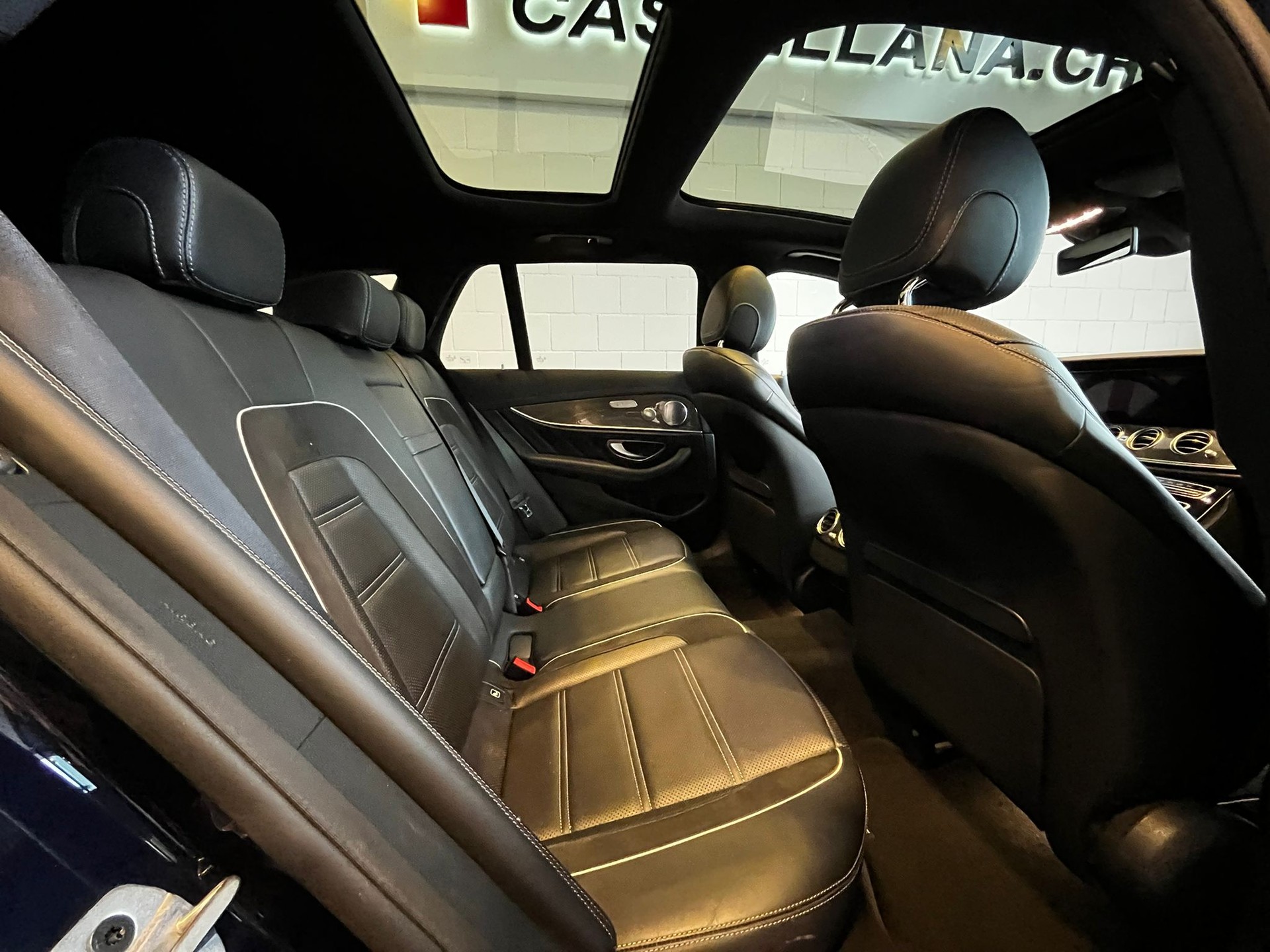 MERCEDES-BENZ E 63 AMG S 4 Matic-image-14