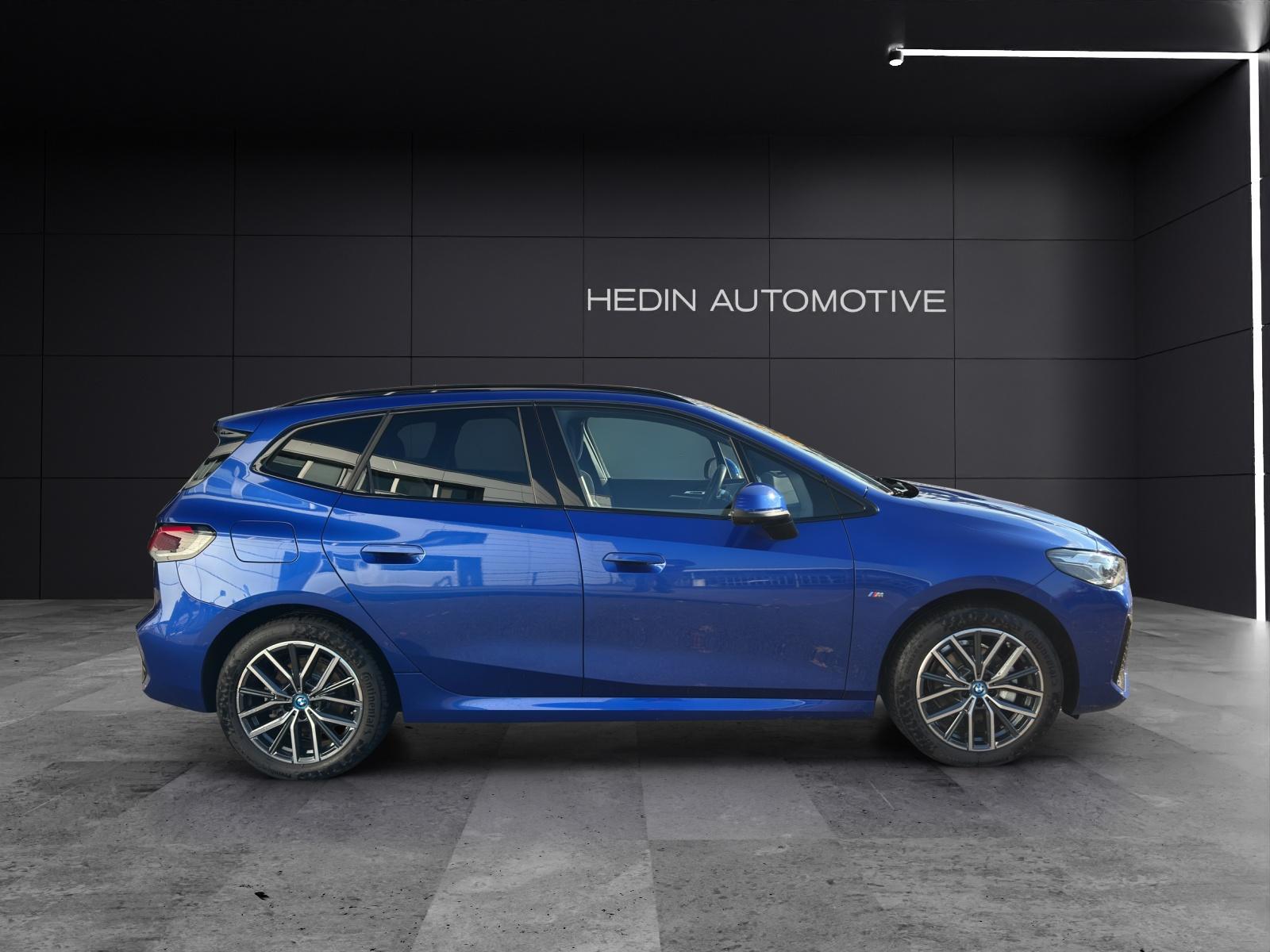 BMW 225e xDrive Active Tourer-image-9