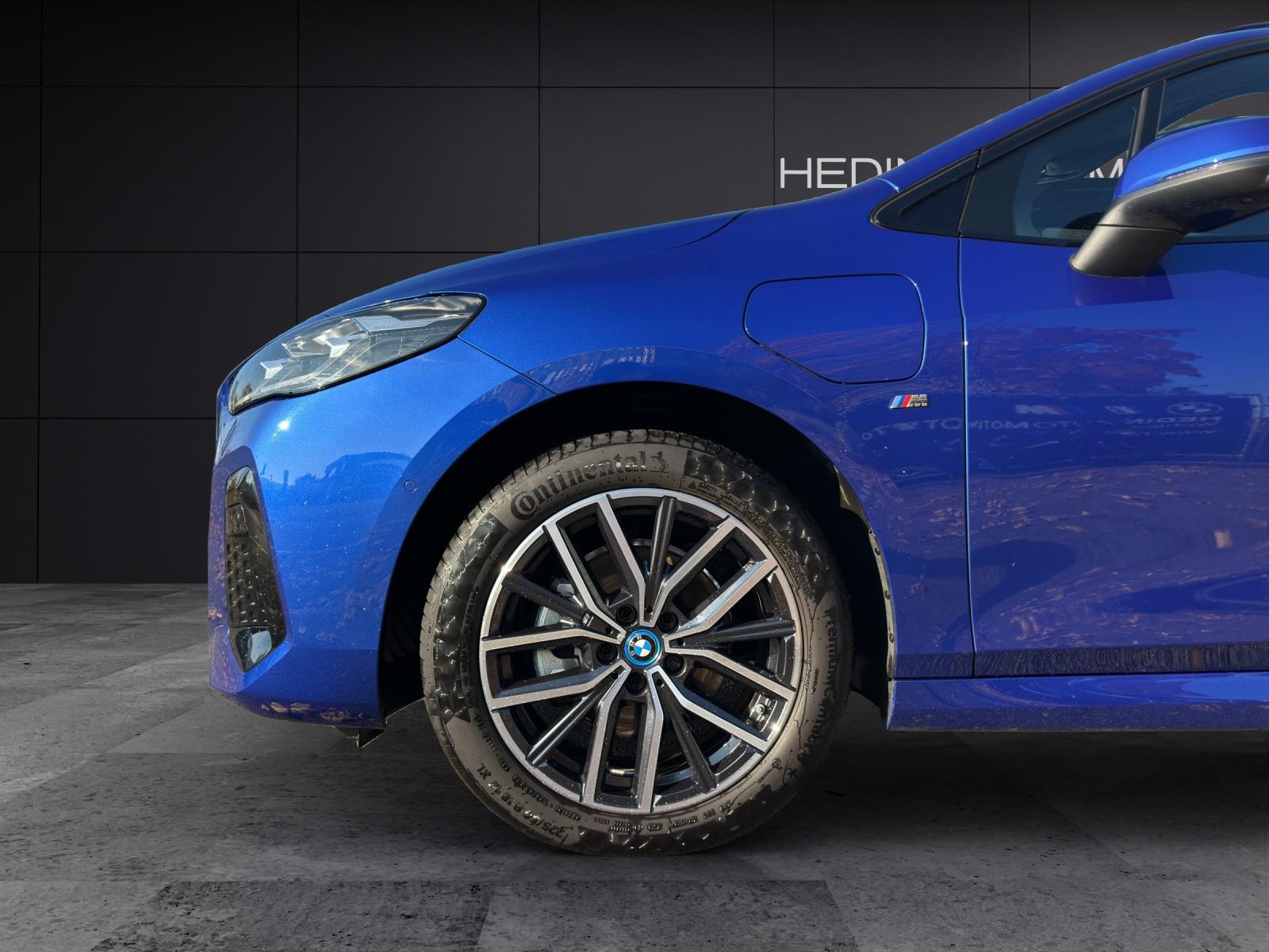 BMW 225e xDrive Active Tourer-image-4