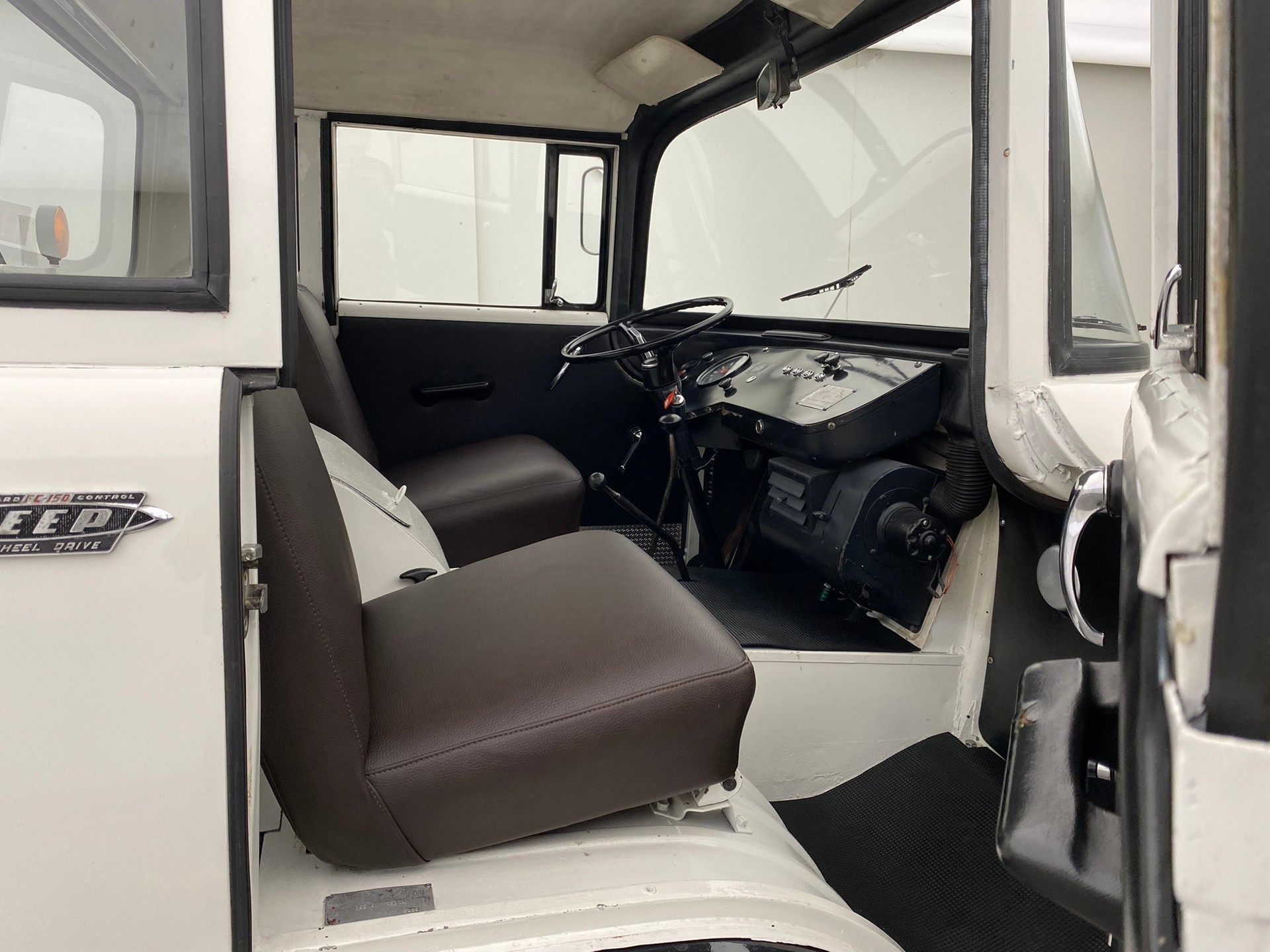 JEEP Willys FC150 Pick Up-image-9