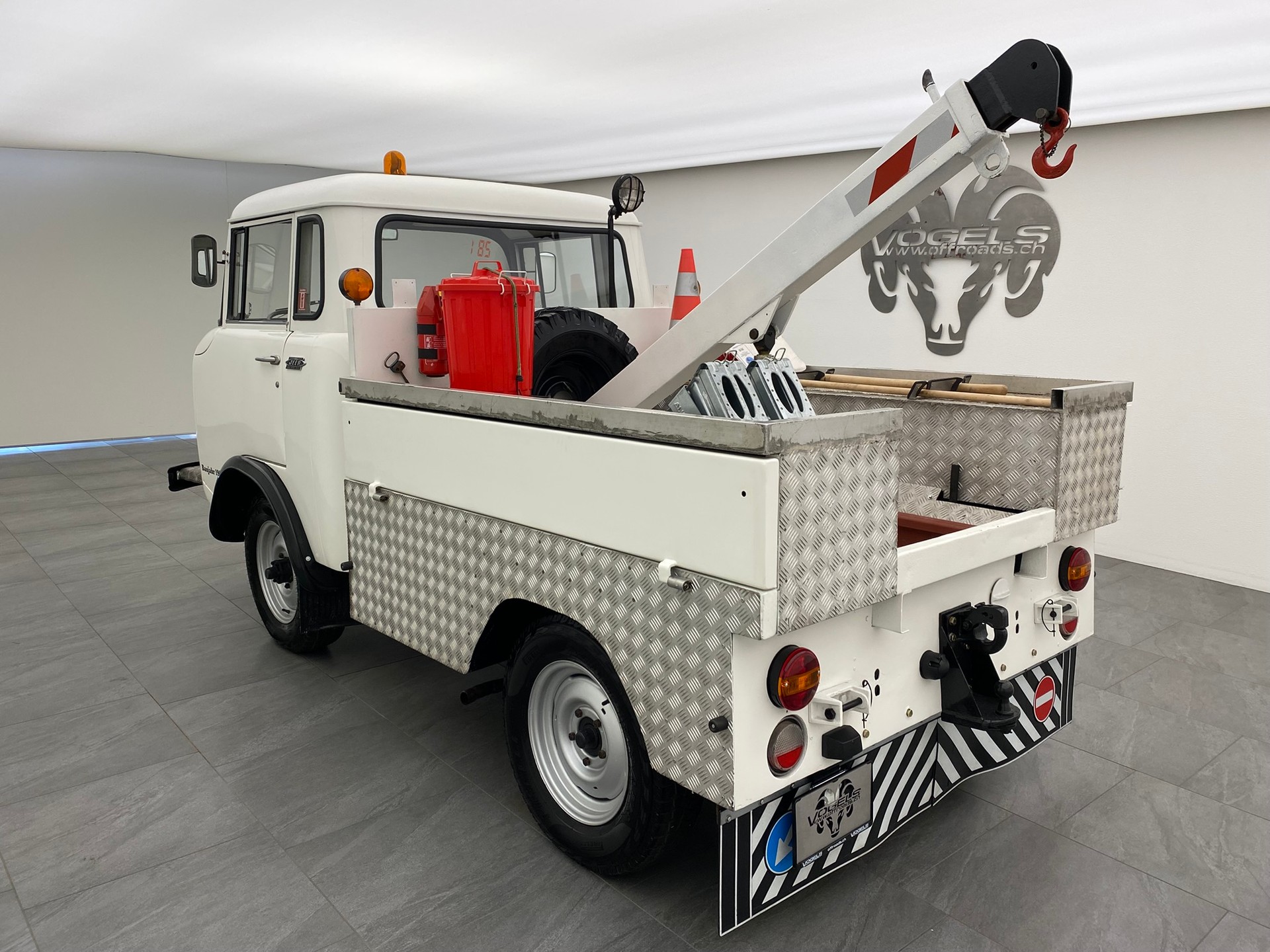 JEEP Willys FC150 Pick Up-image-5
