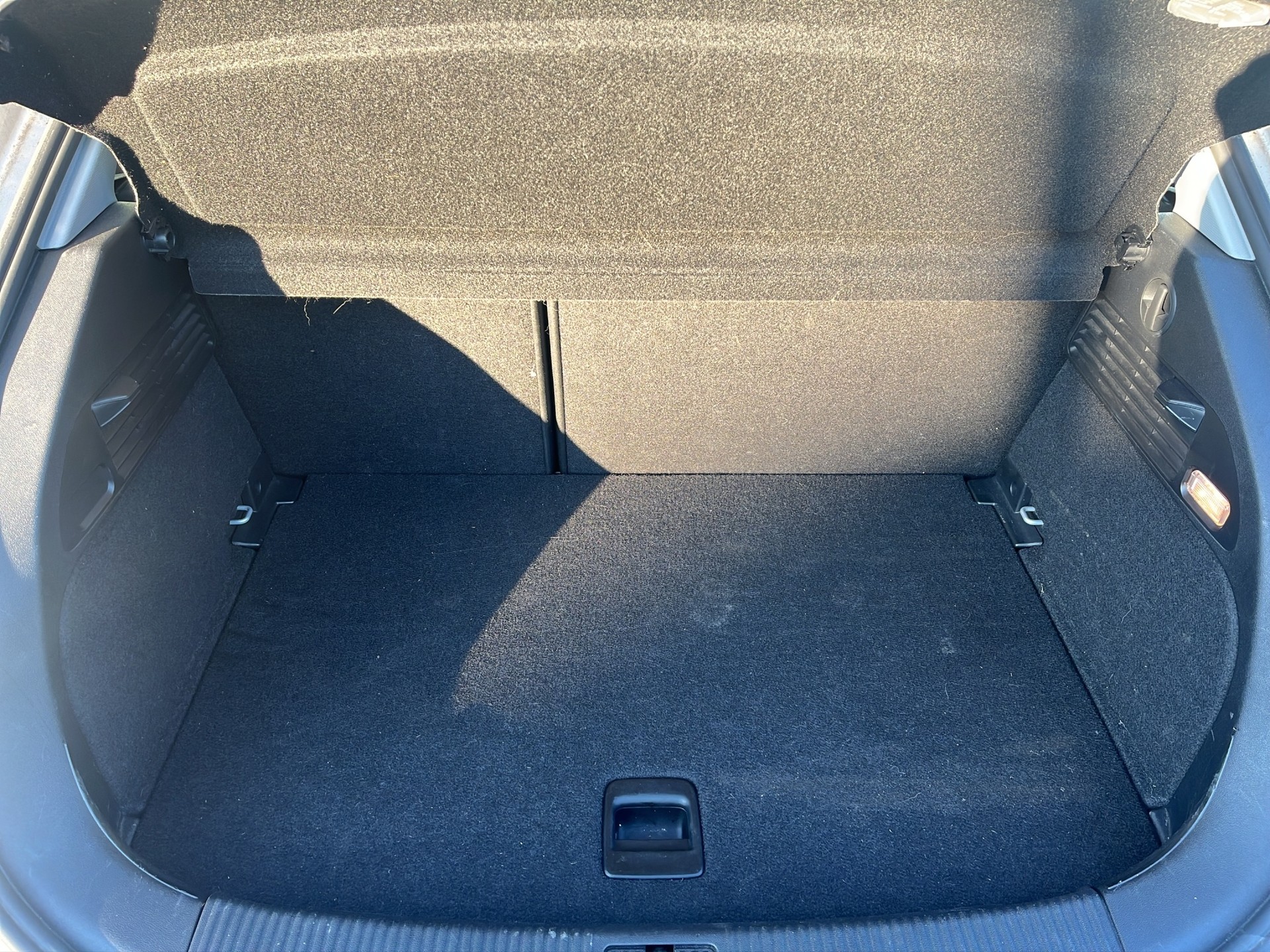 AUDI A1 1.2 TFSI Ambition-image-6