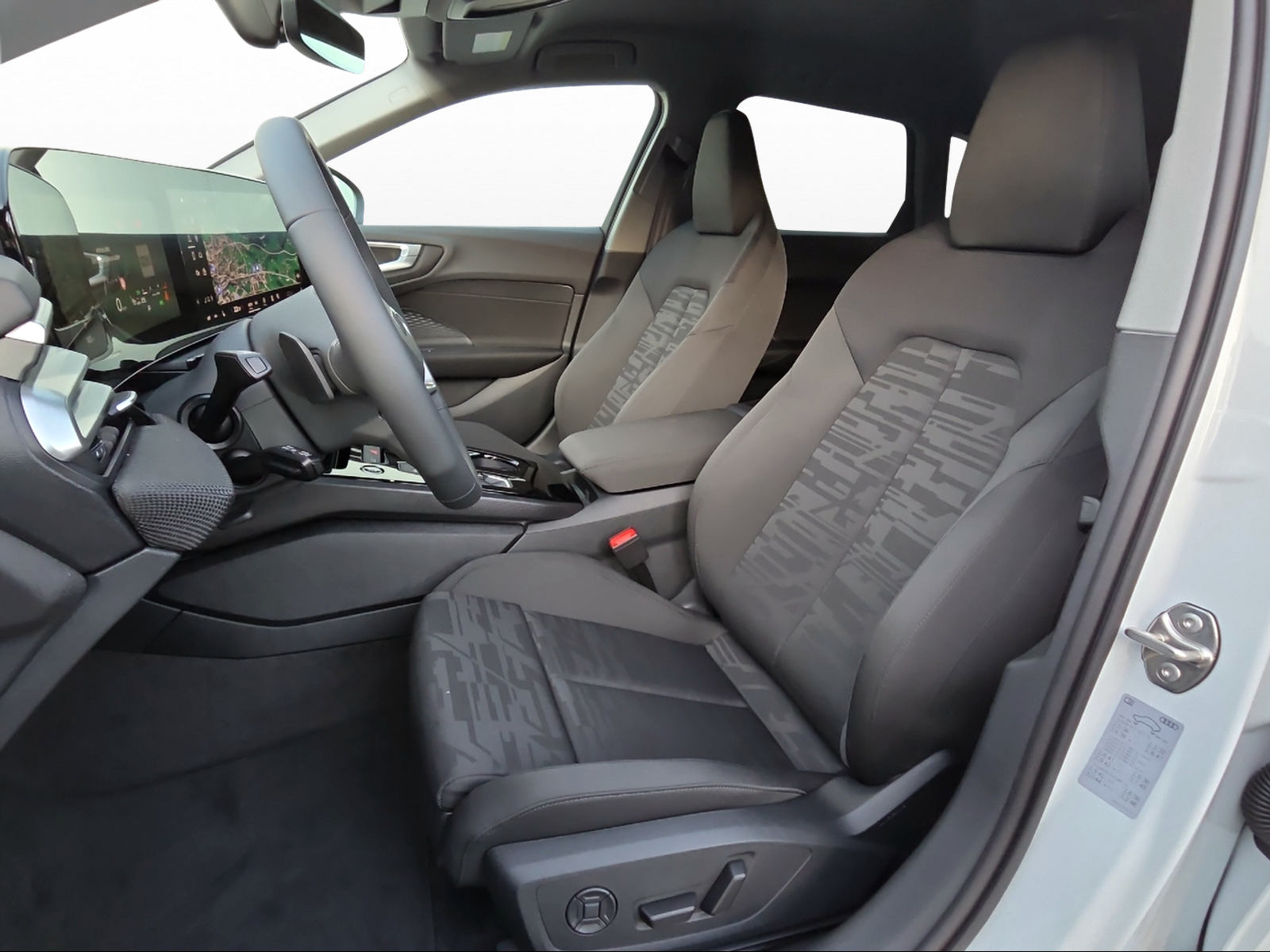 AUDI A5 Avant TDI quattro 150 kW Attraction S tronic-image-7