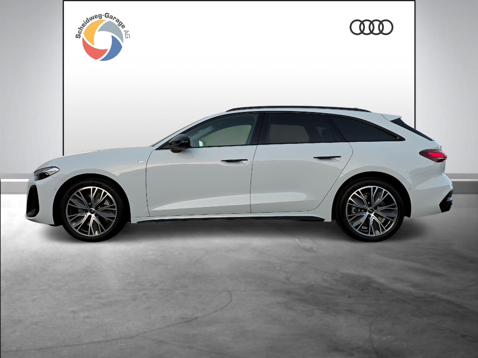 AUDI A5 Avant TDI quattro 150 kW Attraction S tronic-image-2