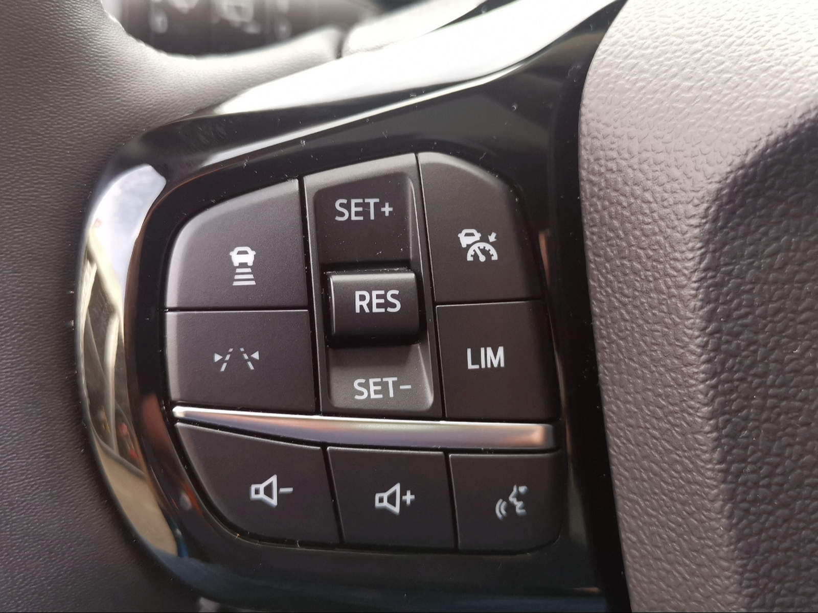 FORD Puma Gen-E Premium-image-8
